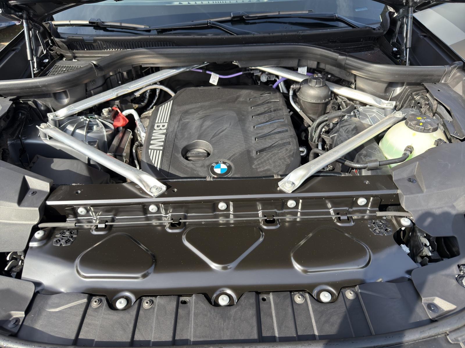 BMW X5 xDrive30d-image-17