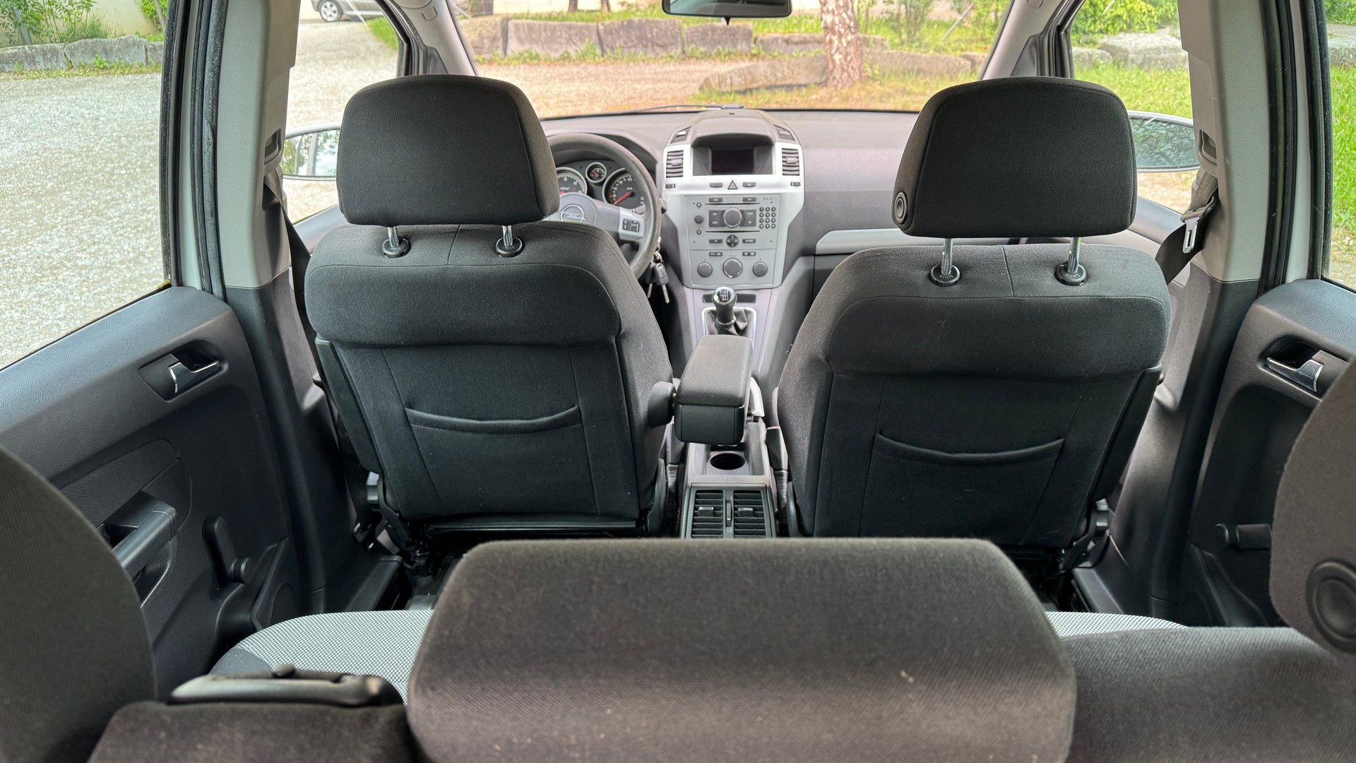 OPEL Zafira 1.7 CDTI Cosmo-image-6