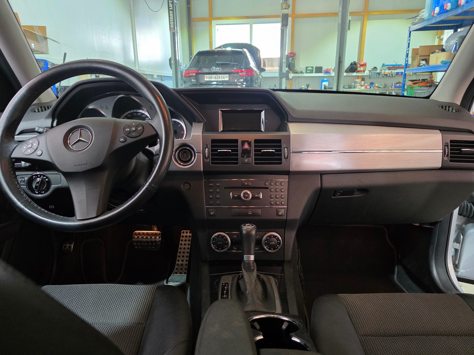MERCEDES-BENZ GLK 220 CDI BlueEfficiency 4Matic 7G-Tronic-image-12