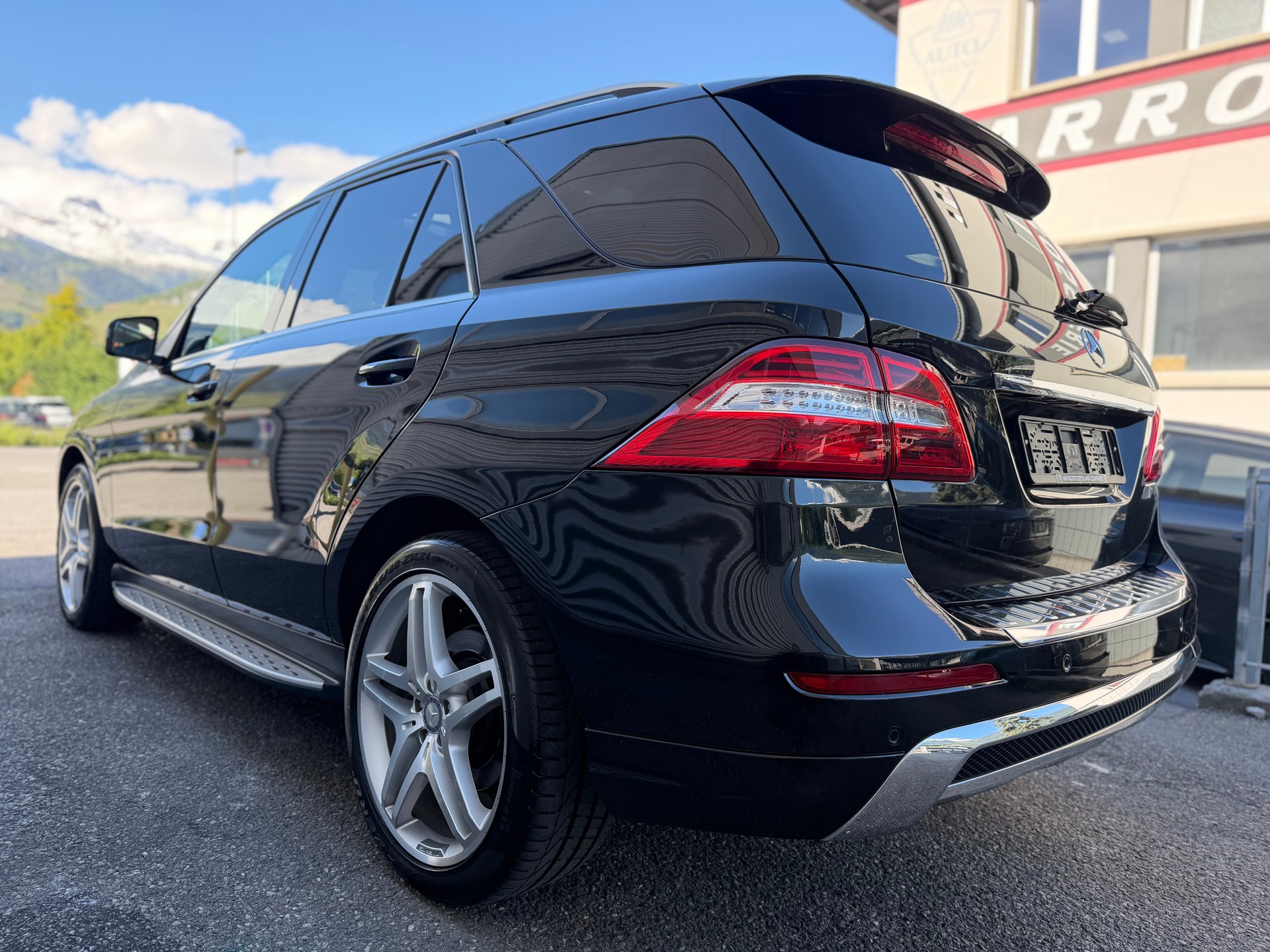 MERCEDES-BENZ ML 350 BlueTEC Executive 4Matic 7G-Tronic-image-5