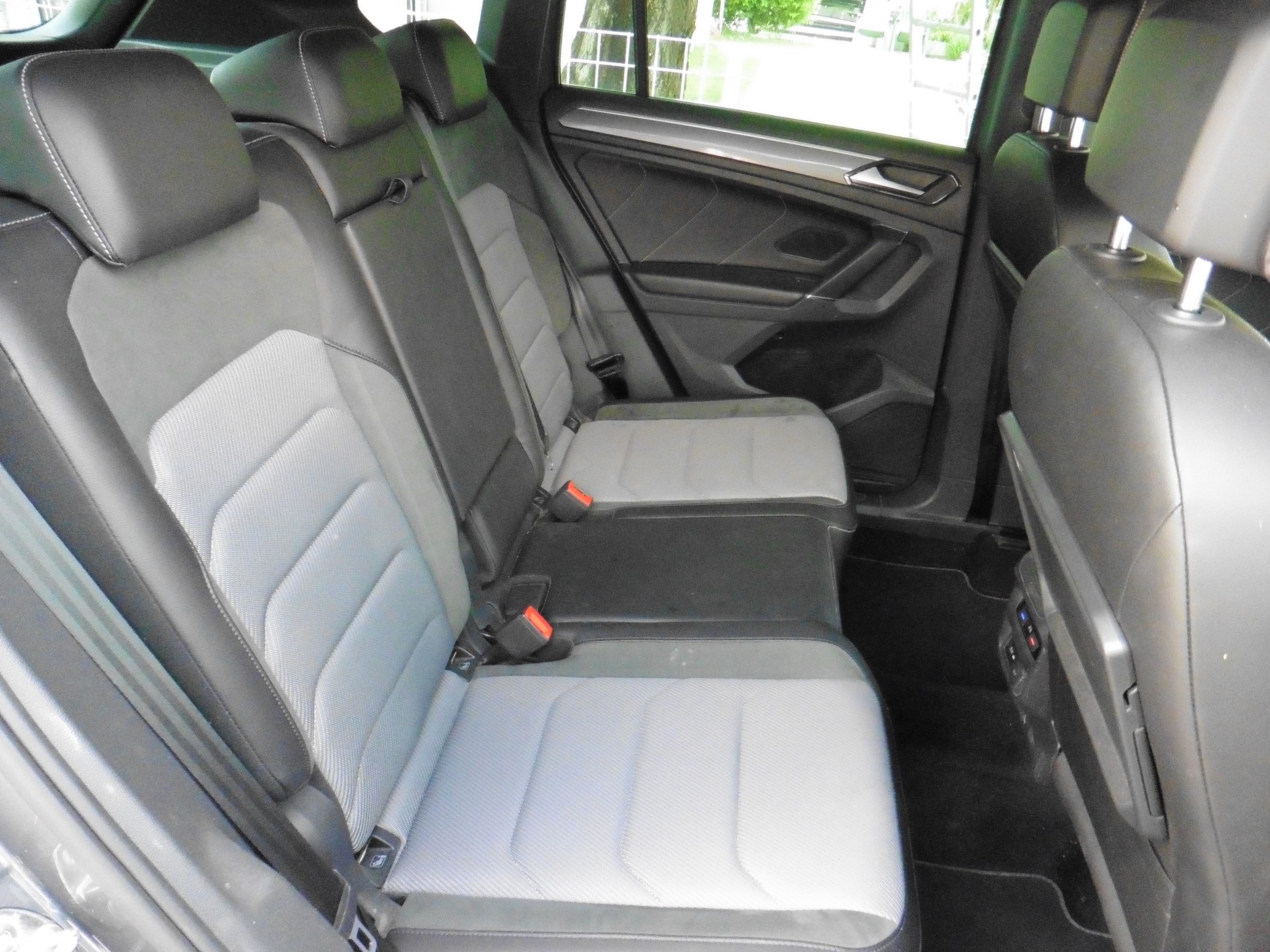 VW Tiguan 2.0TSI Highline 4Motion DSG-image-23