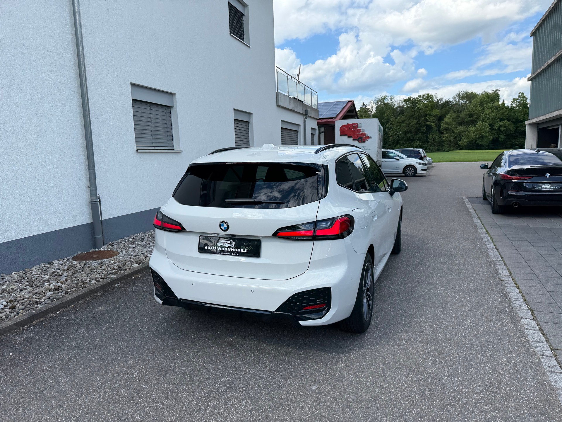 BMW 218d Active Tourer M Sport DKG-image-7