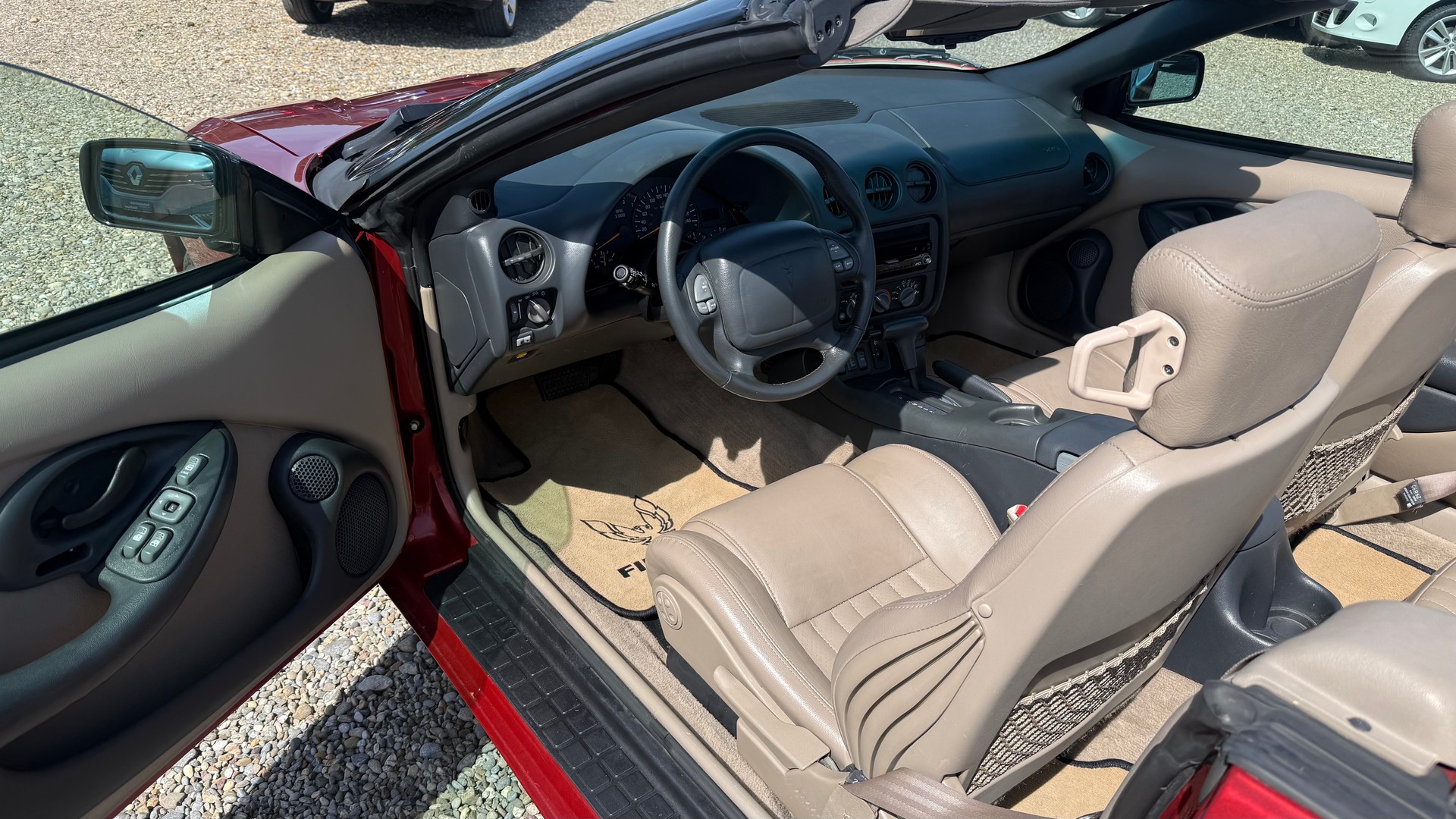 PONTIAC Firebird 3.8 V6-showroom-element-1