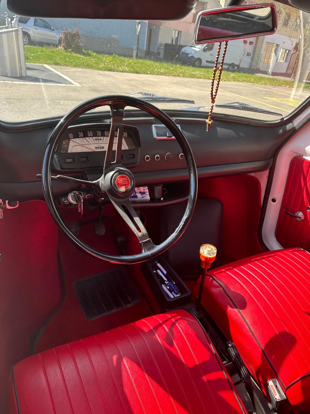 FIAT 500 L (Veteranfahrzeug)-image-3