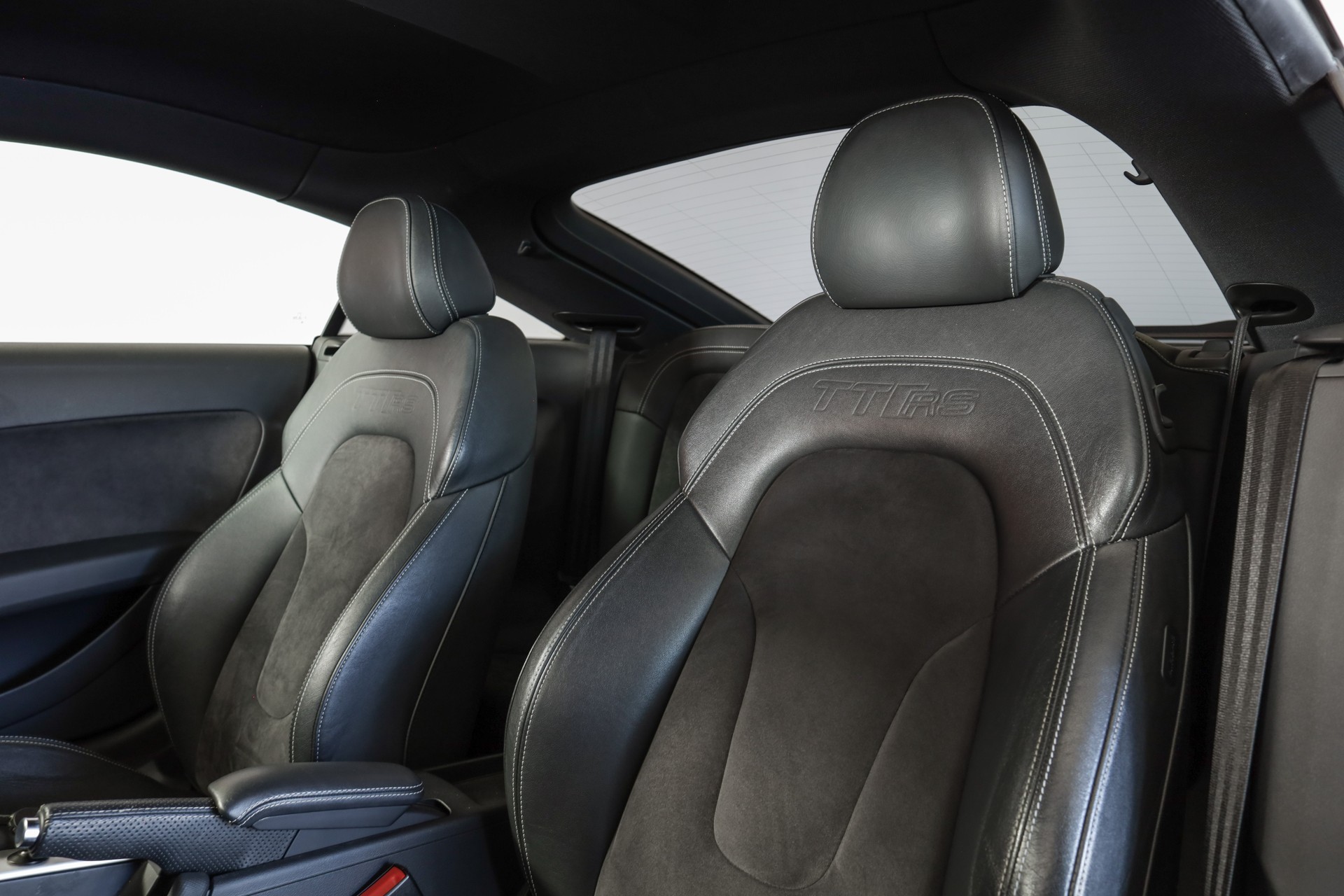 AUDI TT RS Coupé 2.5 TFSI quattro S-tronic-image-17