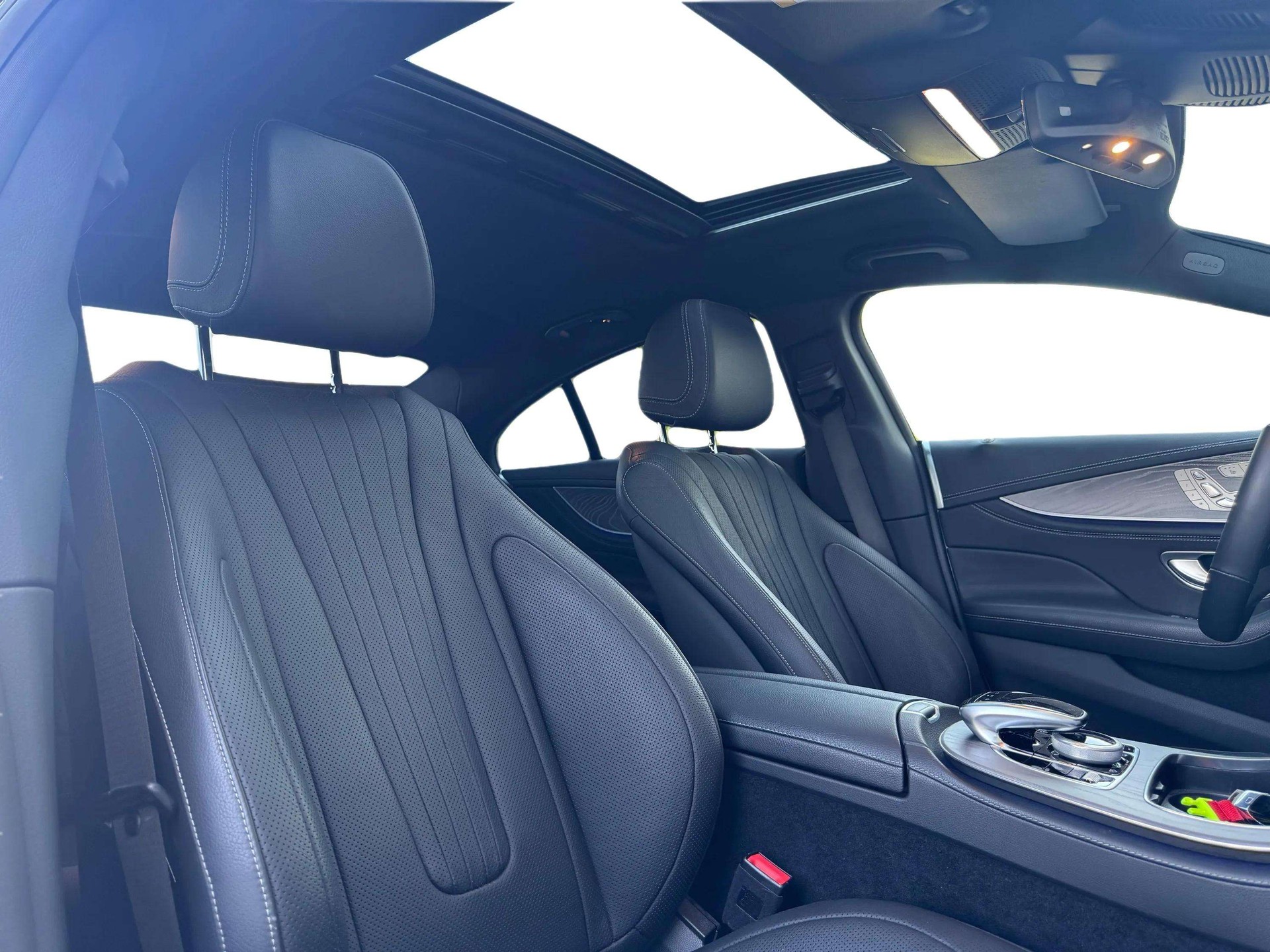 MERCEDES-BENZ CLS 400 d AMG Line 4Matic 9G-Tronic-image-18