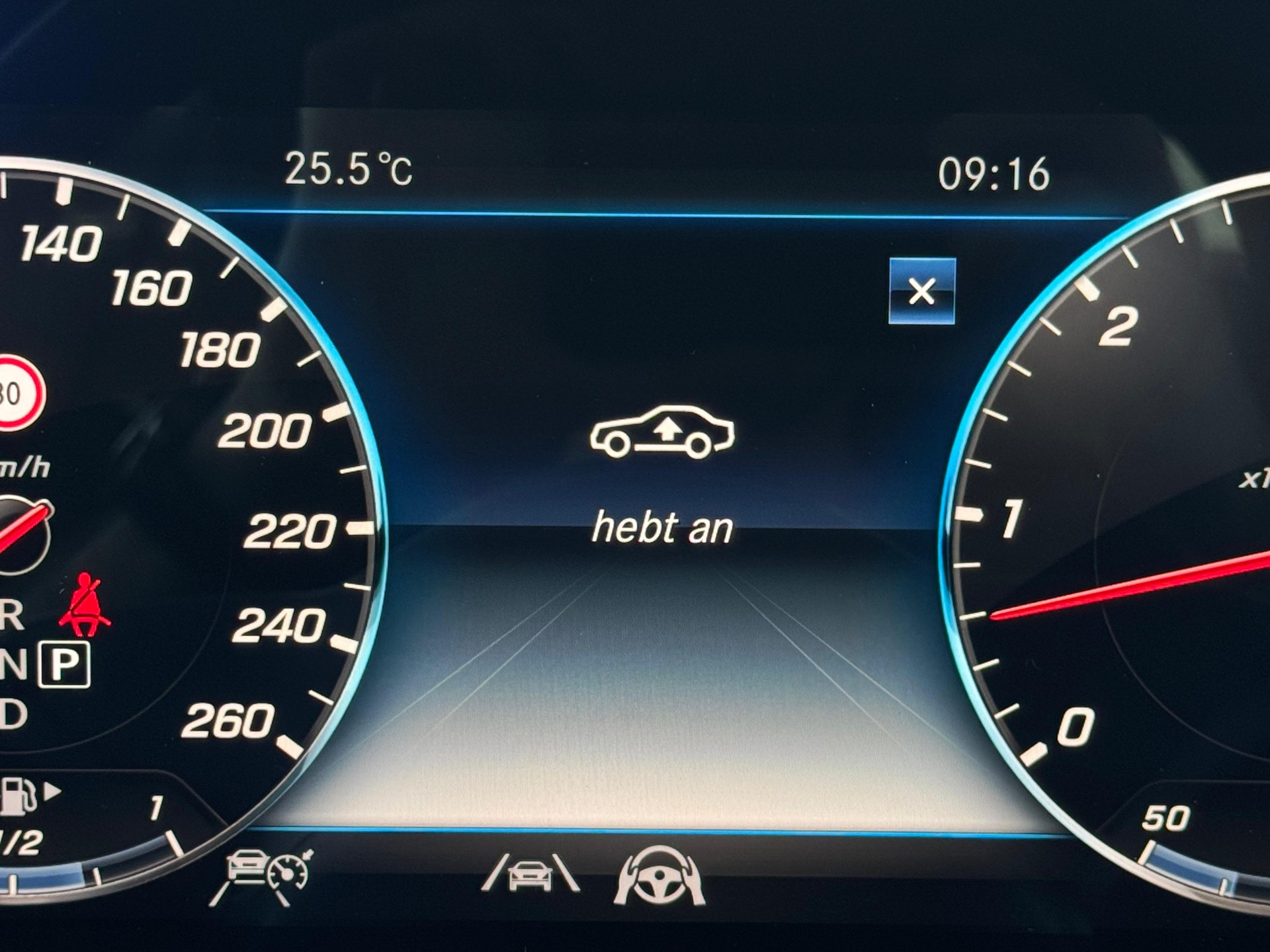 MERCEDES-BENZ CLS 400 d AMG Line 4Matic 9G-Tronic-image-22