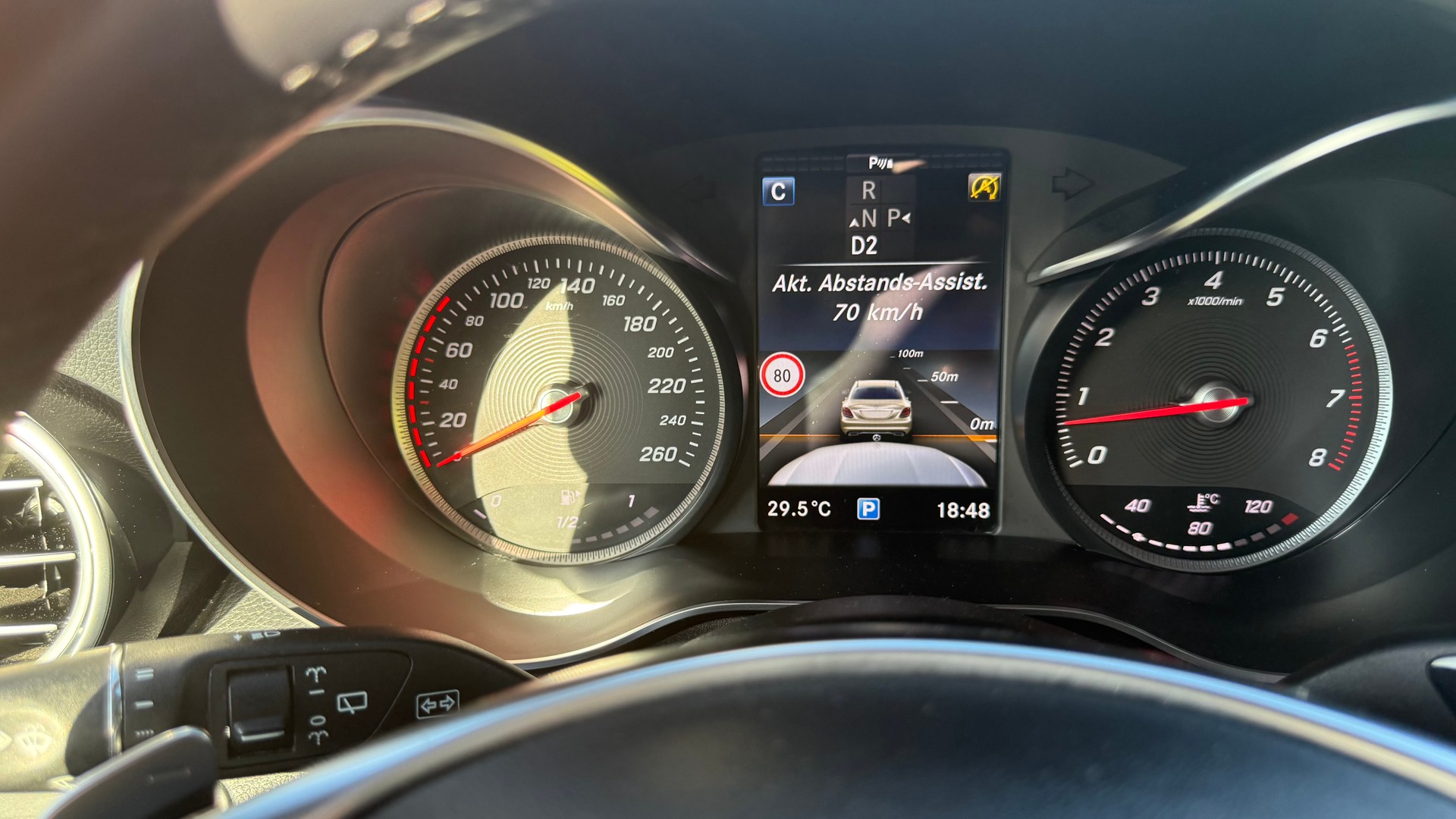 MERCEDES-BENZ GLC 250 AMG Line 4Matic 9G-Tronic-image-7
