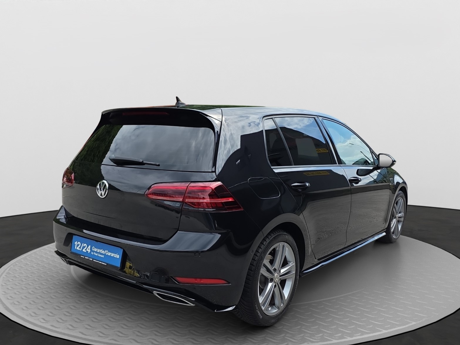 VW Golf 1.5 TSI EVO Highline DSG R_line-image-4