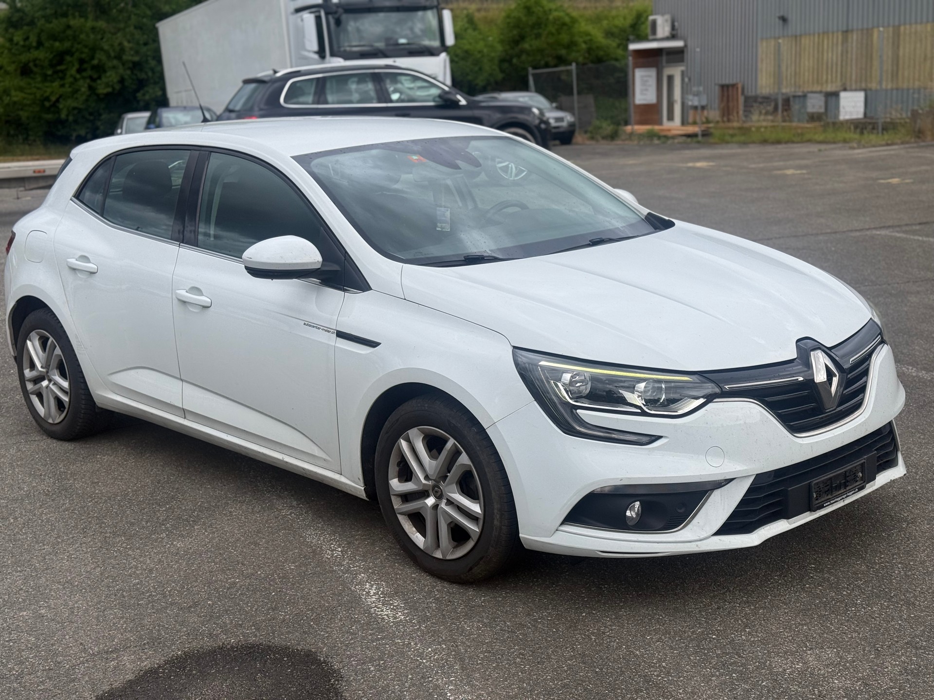 RENAULT Mégane 1.5 dCi Bose EDC-image-2