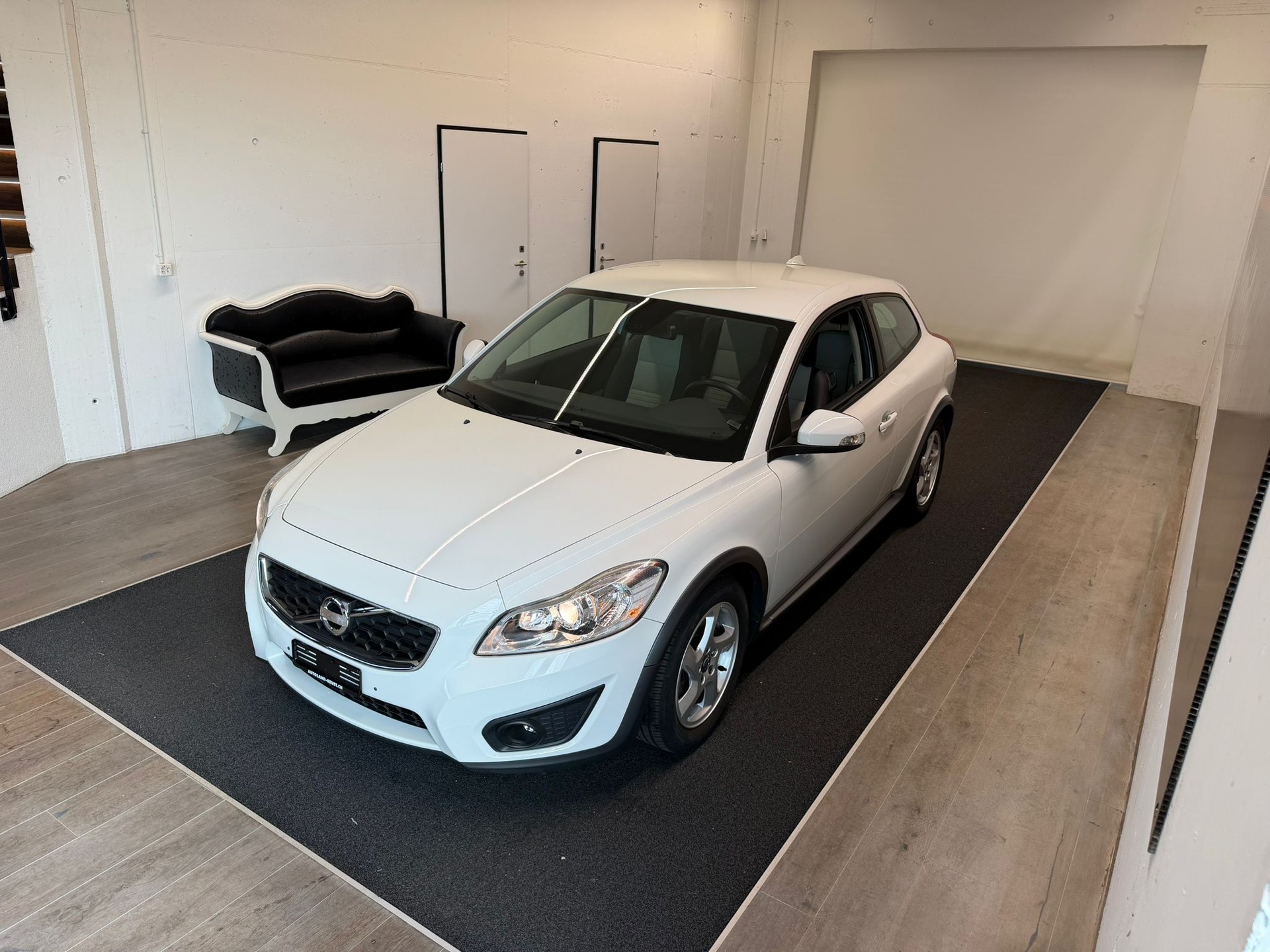 VOLVO C30 DRIVEe Start/Stop Momentum-showroom-element-1