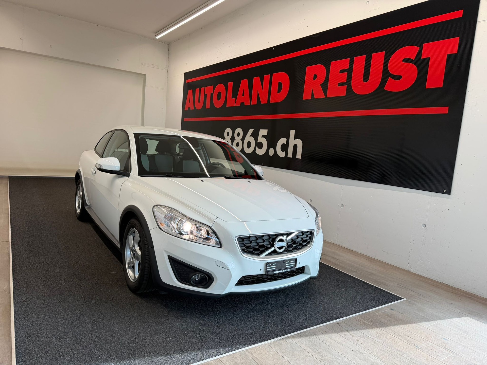VOLVO C30 DRIVEe Start/Stop Momentum