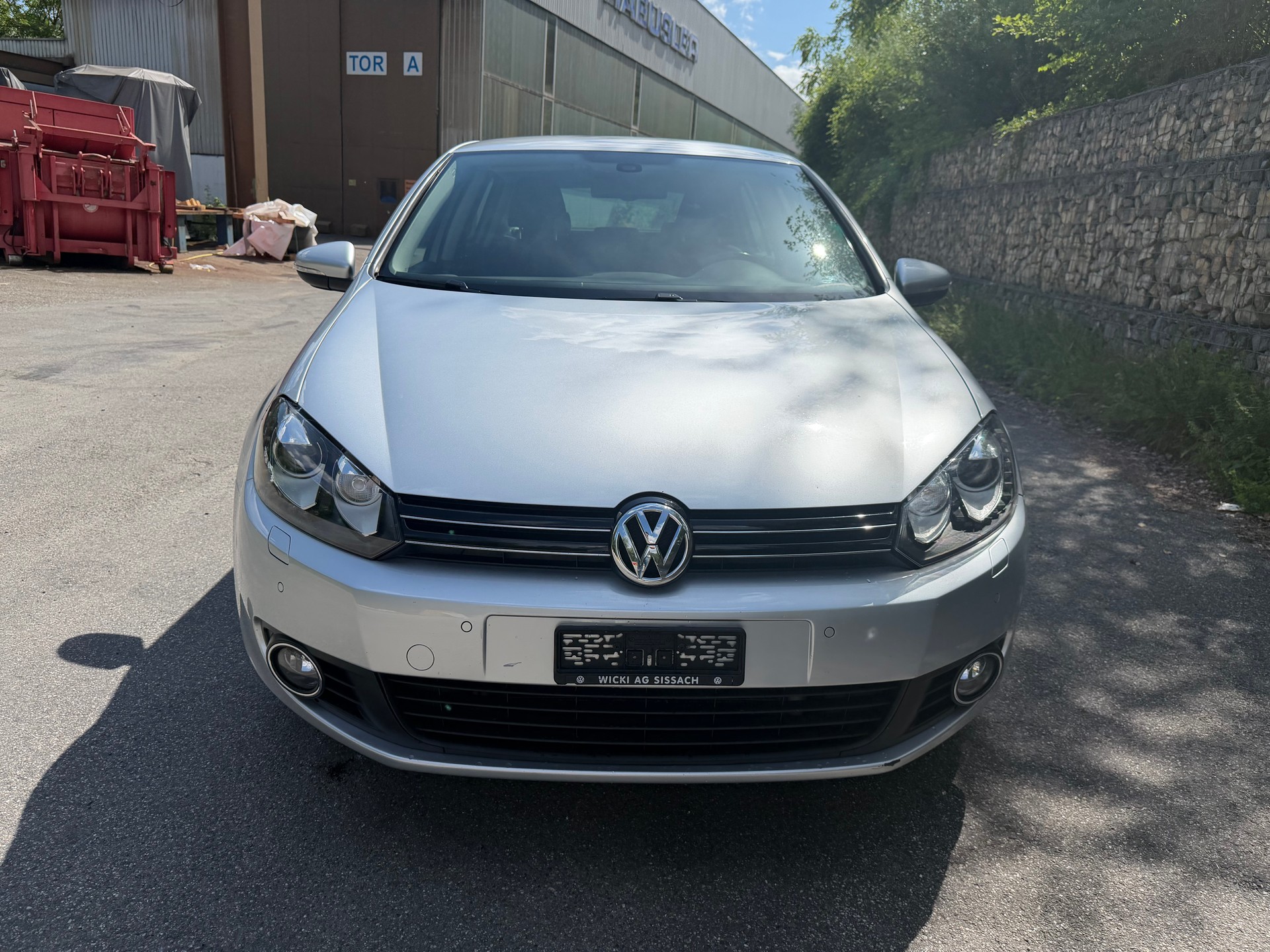 VW Golf 1.2 TSI BlueMotion Technology Team DSG-image-1