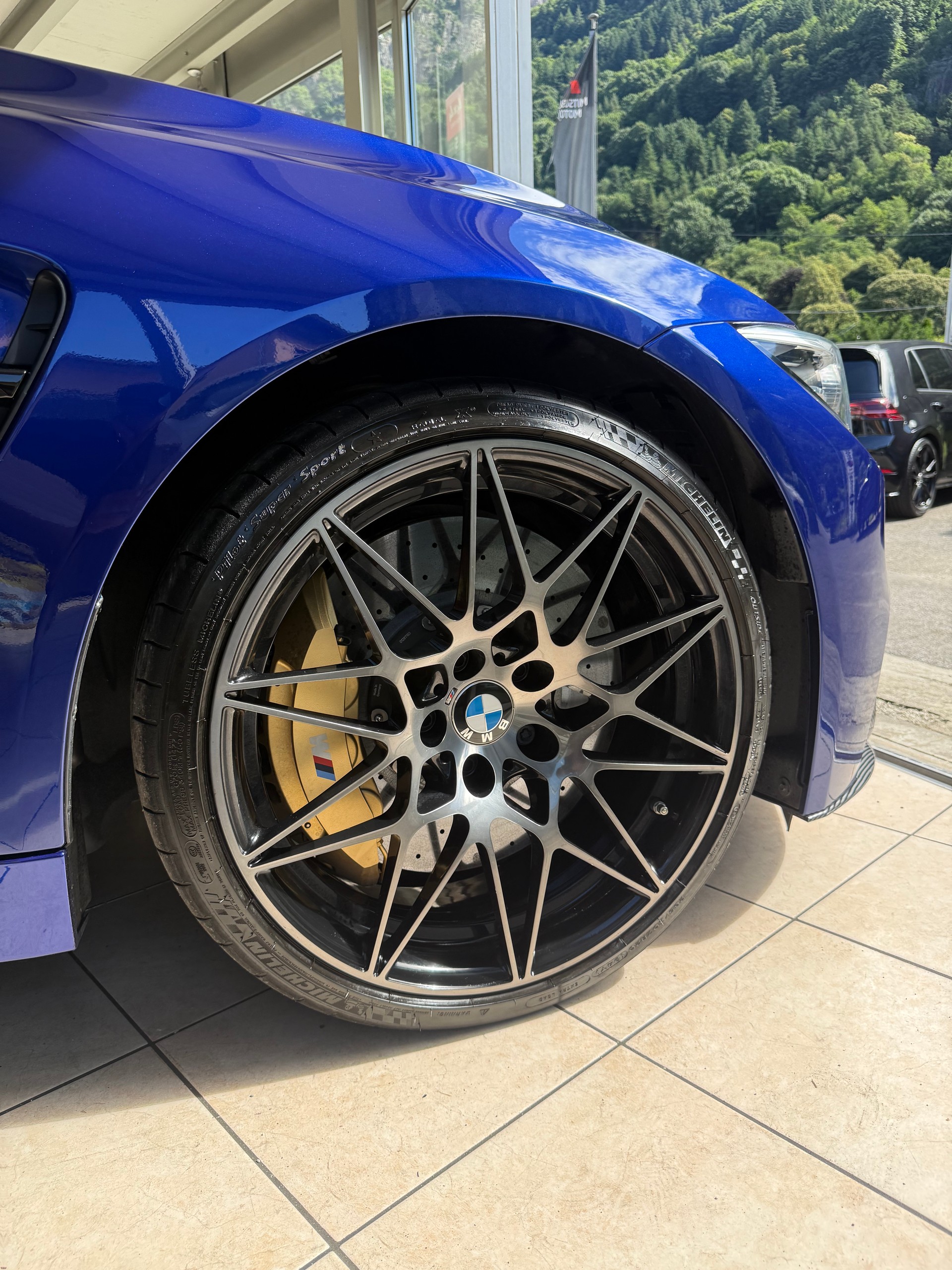 BMW M4 Coupé Competition DKG-image-8