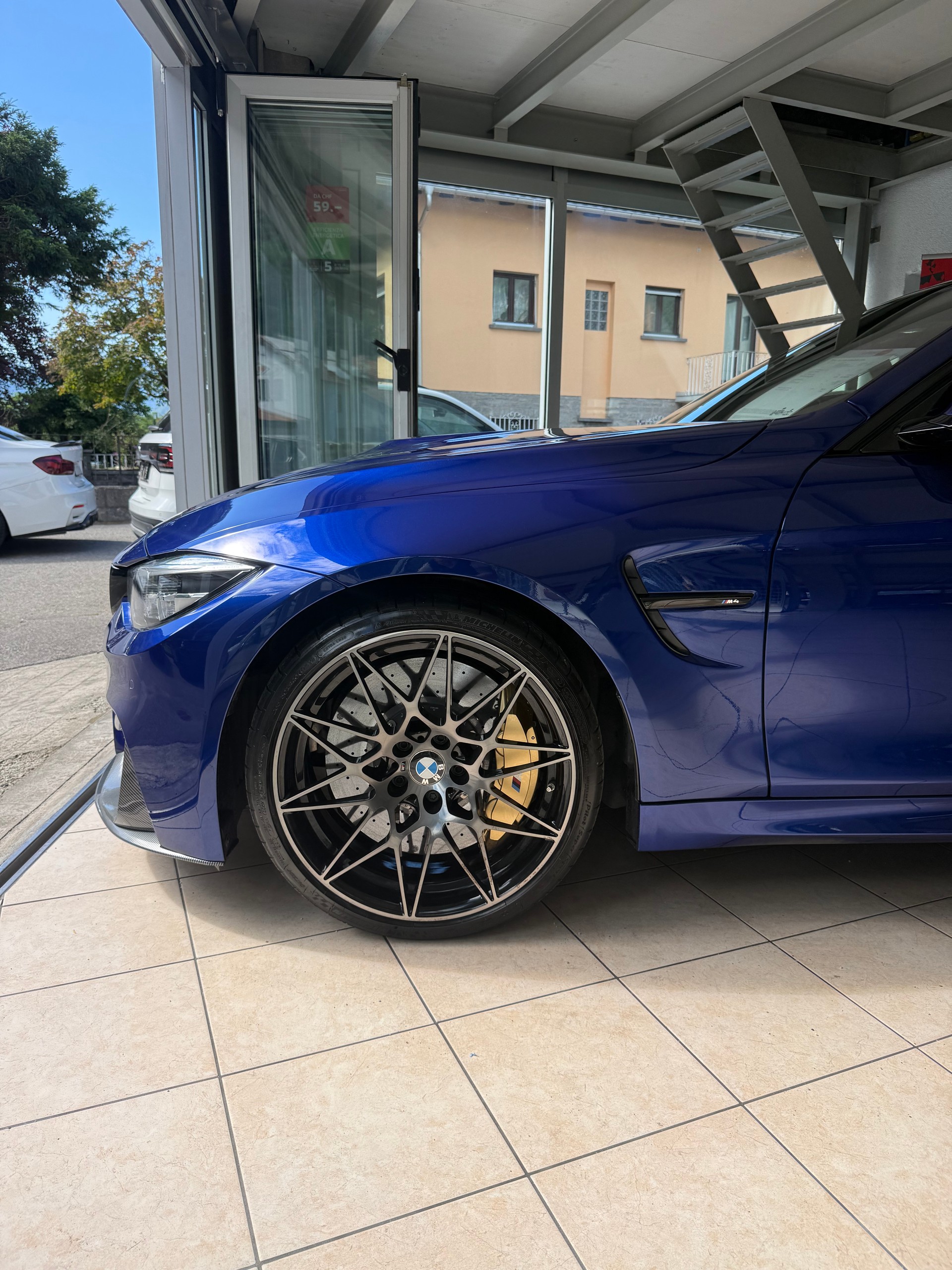 BMW M4 Coupé Competition DKG-image-2