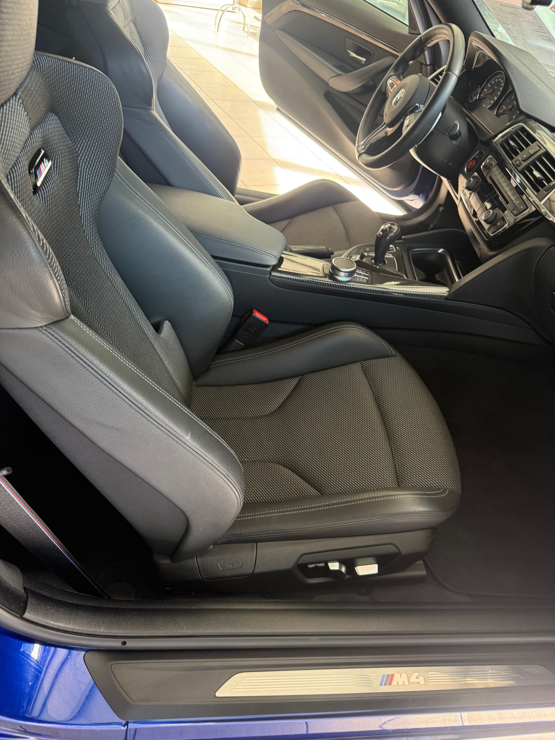 BMW M4 Coupé Competition DKG-image-13