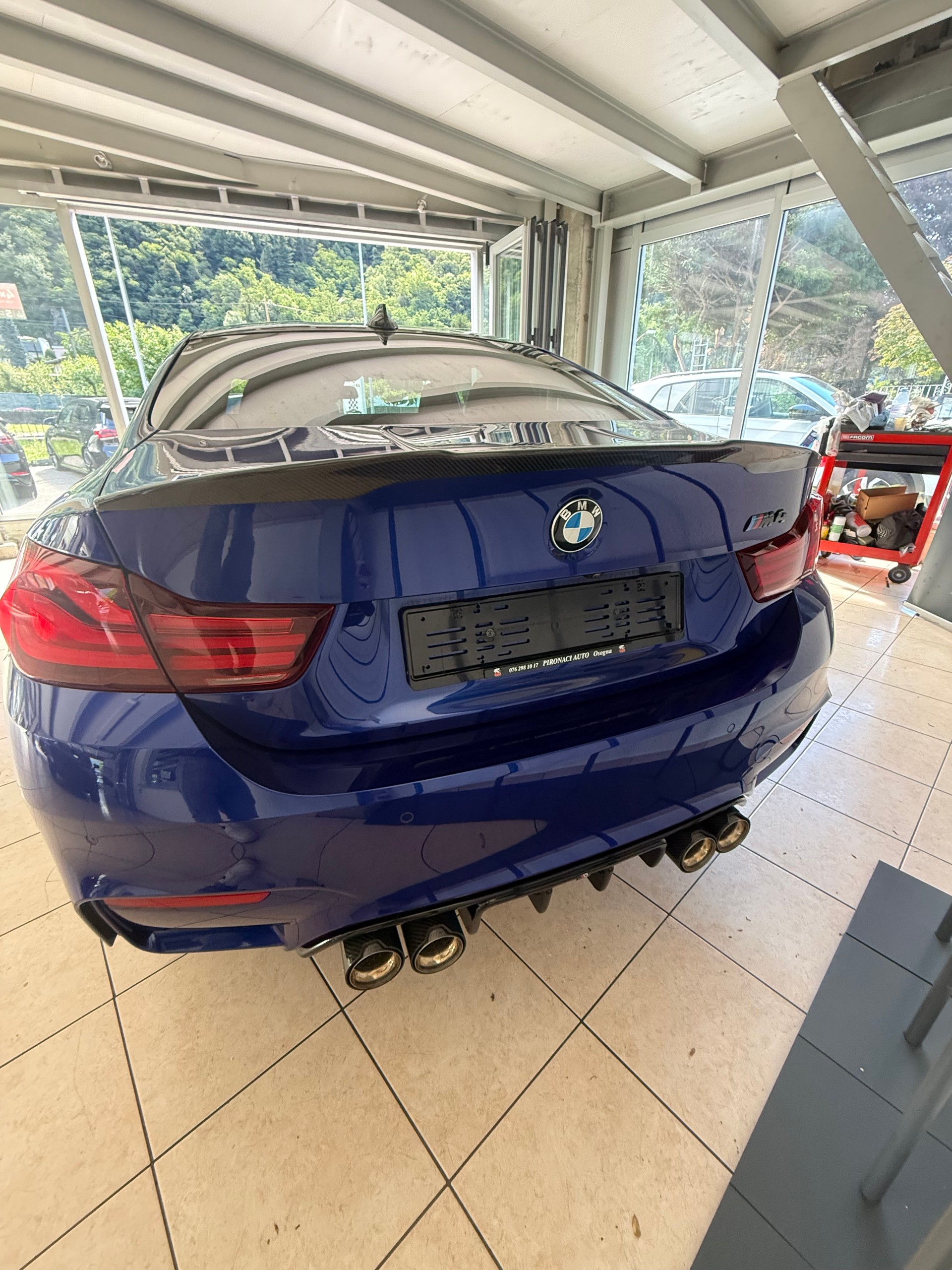 BMW M4 Coupé Competition DKG-image-6