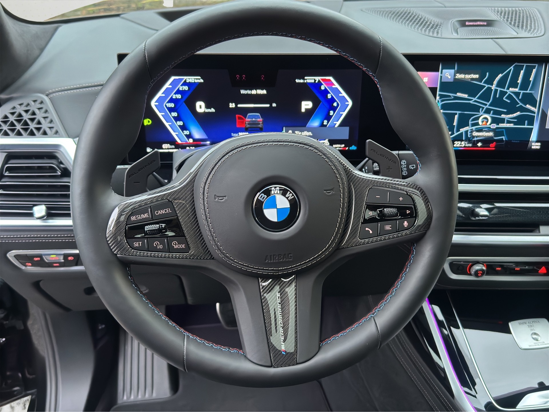 BMW-ALPINA XB 7 4.4 48V Allrad FACELIFT (CH) Servicepaket / AHK / Standheizung-image-17