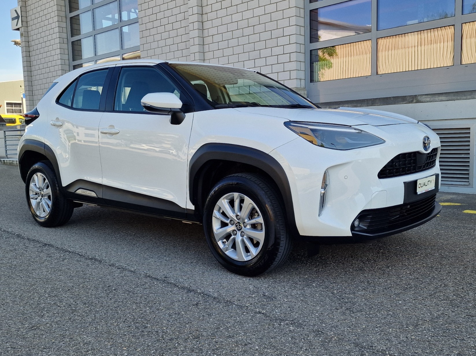 TOYOTA Yaris Cross 1.5 Comfort e-CVT