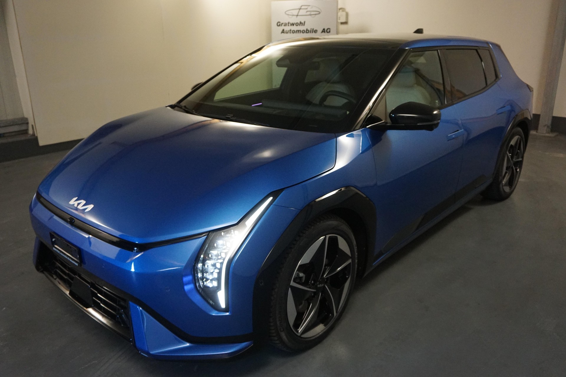 KIA EV4 81 kWh GT-Line-showroom-element-1