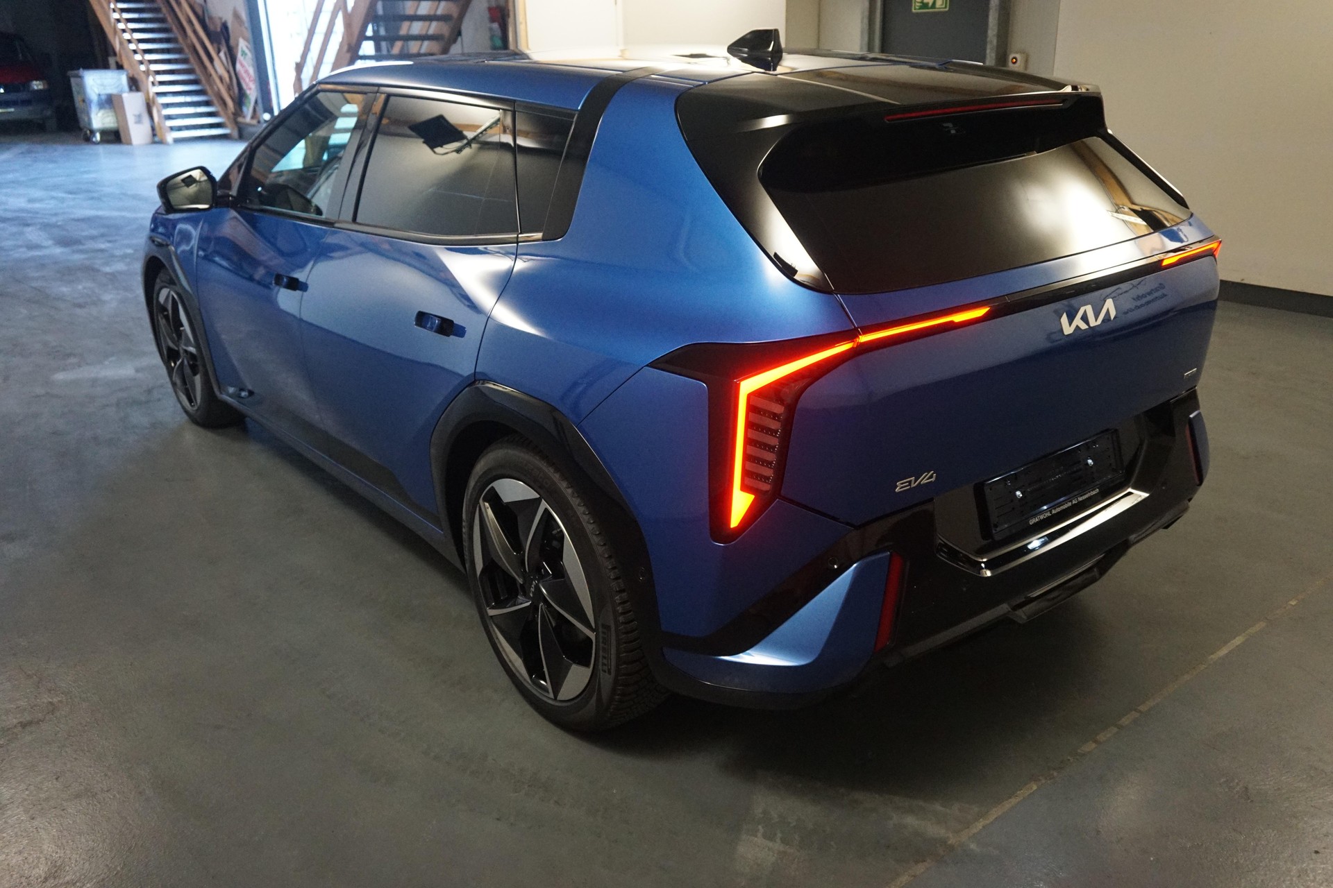 KIA EV4 81 kWh GT-Line-showroom-element-3