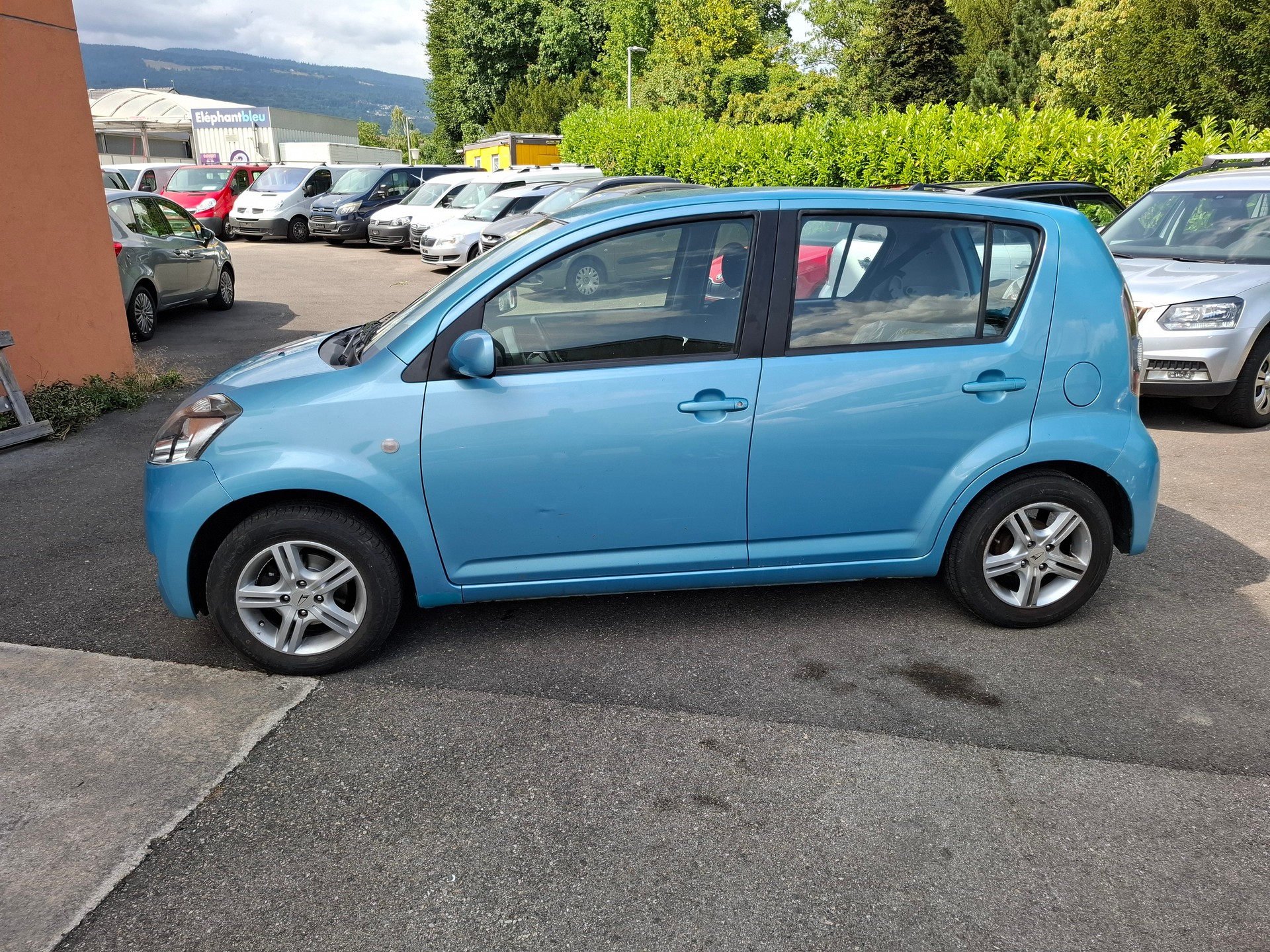 DAIHATSU Sirion 1.3 S eco-4WD Automatic-image-4