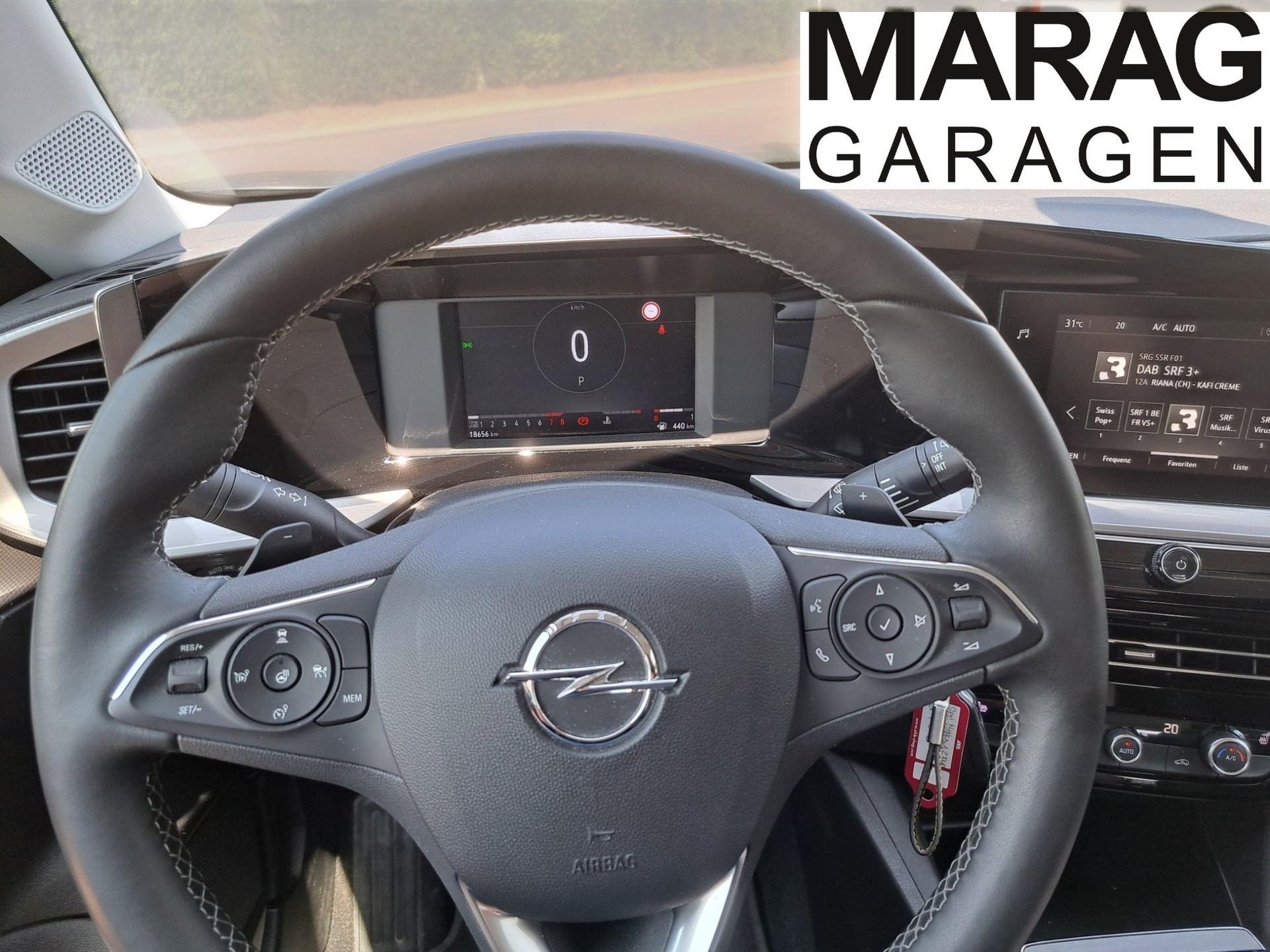 OPEL Mokka 1.2 Direct Injection Turbo Ultimate Aut.-image-10