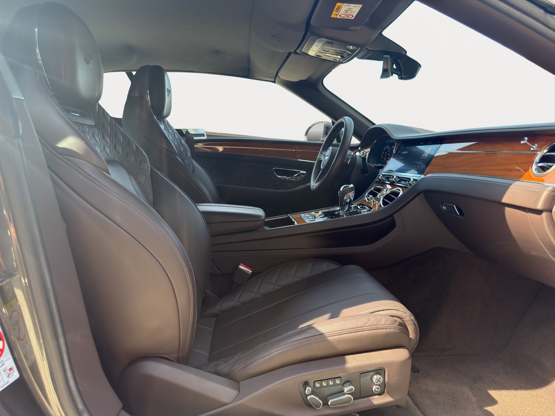 BENTLEY Continental GTC 4.0 V8-image-13