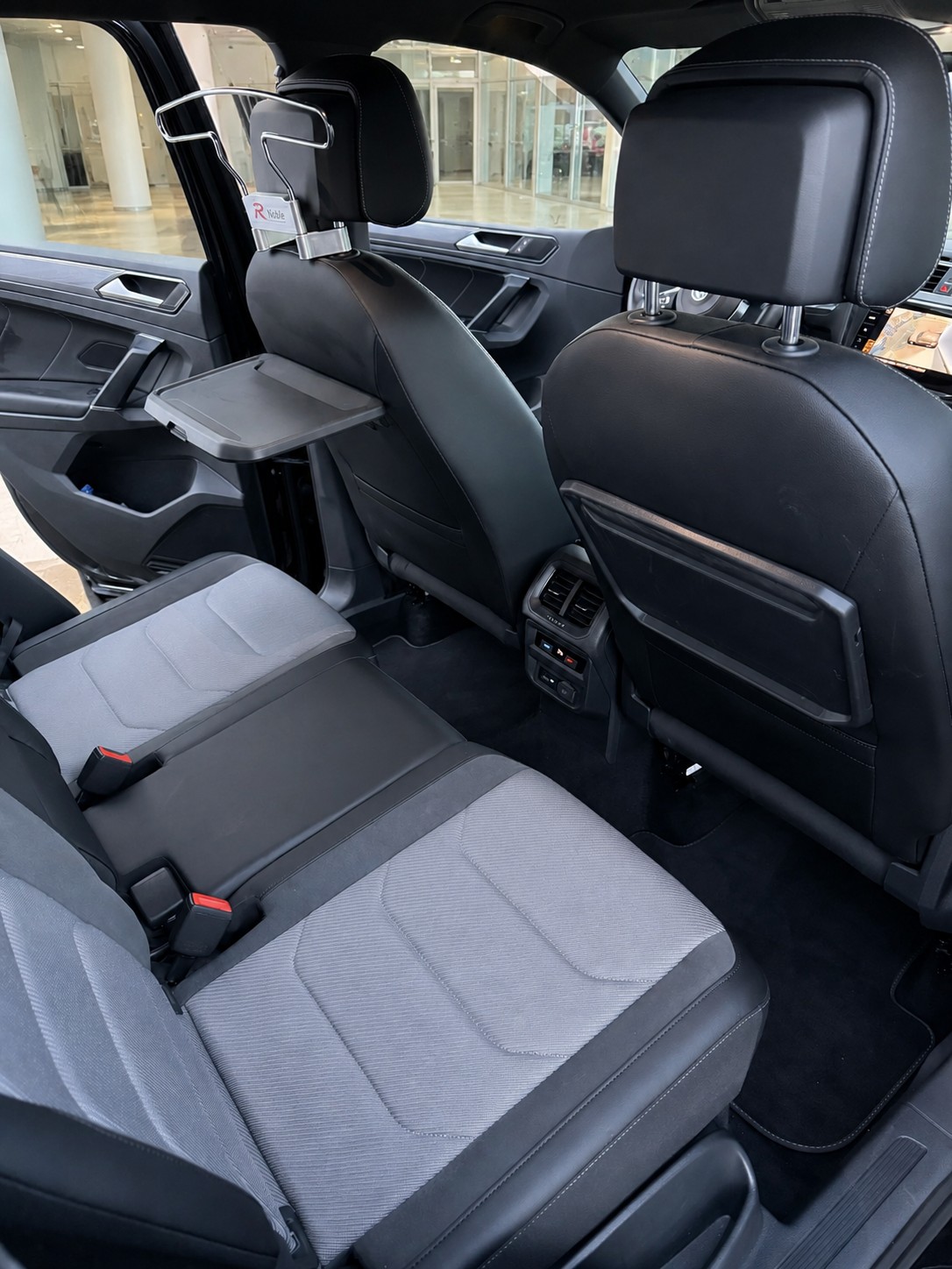 VW Tiguan 2.0 TDI SCR Highline 4Motion DSG-image-7