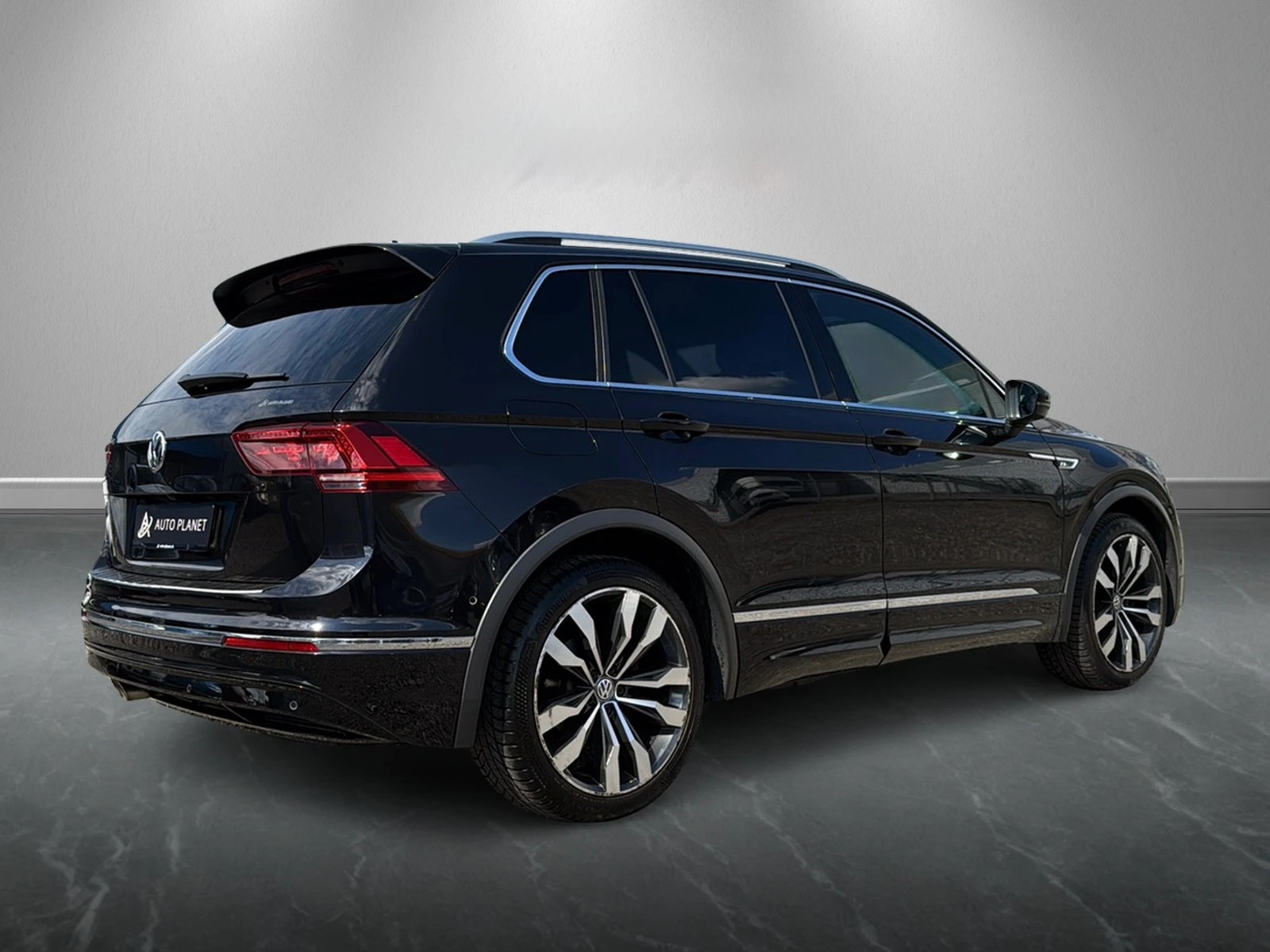 VW Tiguan 2.0 TDI SCR Highline 4Motion DSG-showroom-element-3