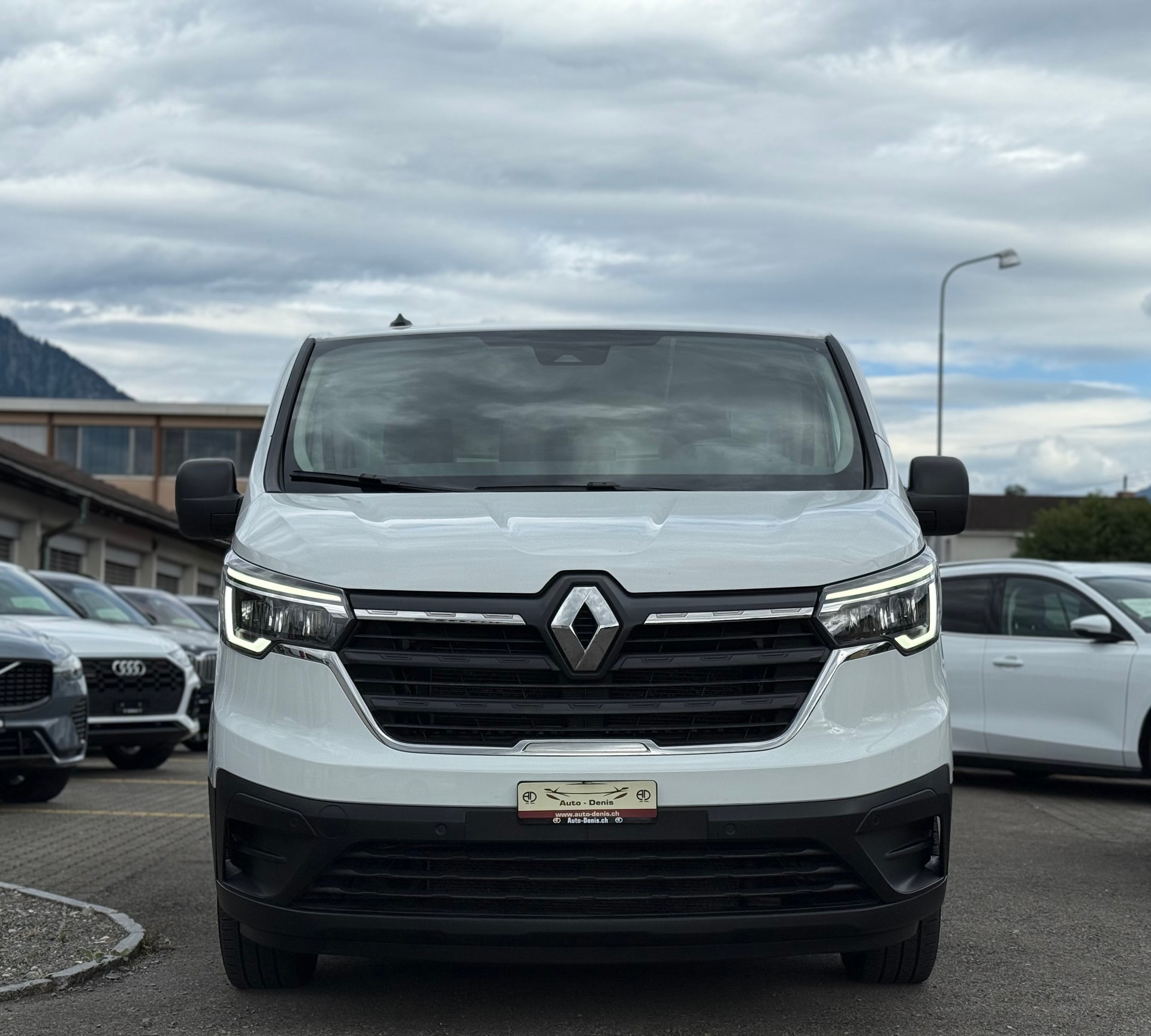 RENAULT Trafic Kaw. 3.0 t L1 H1 2.0 dCi Blue 150 Advance-showroom-element-2
