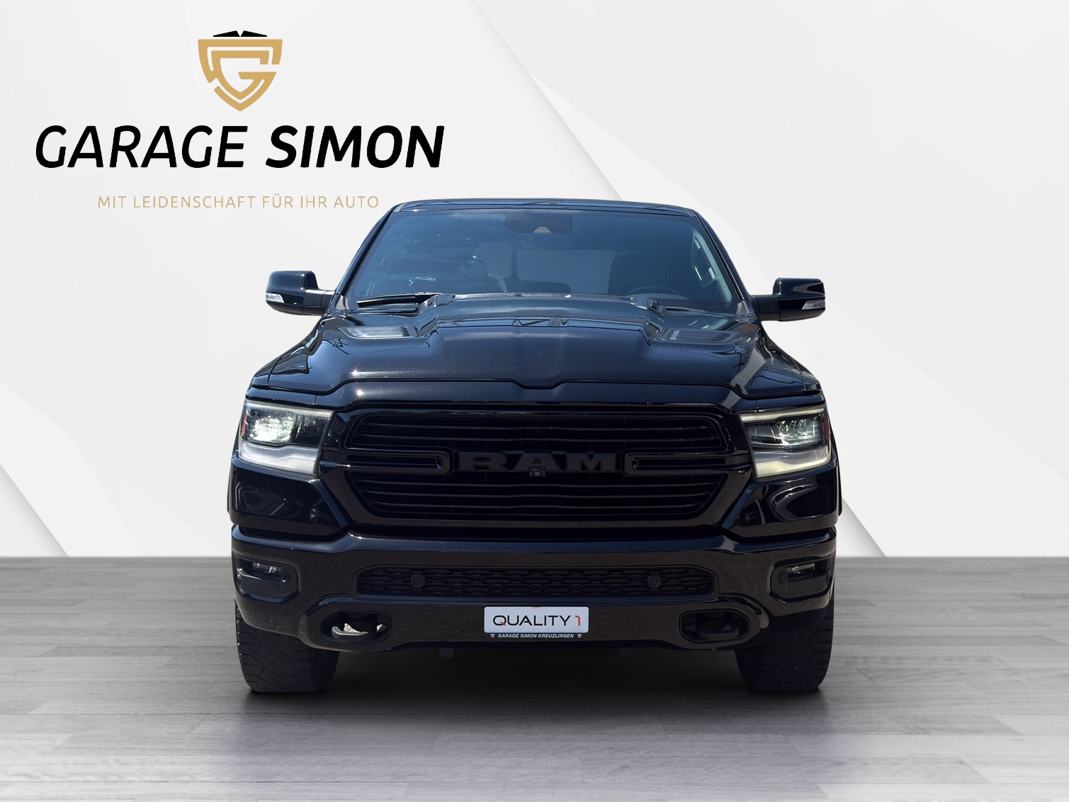 DODGE USA Ram 1500 Quad Kab. Pick-up HEMI MDS VVT Laramie 5.7, 396 PS-showroom-element-1