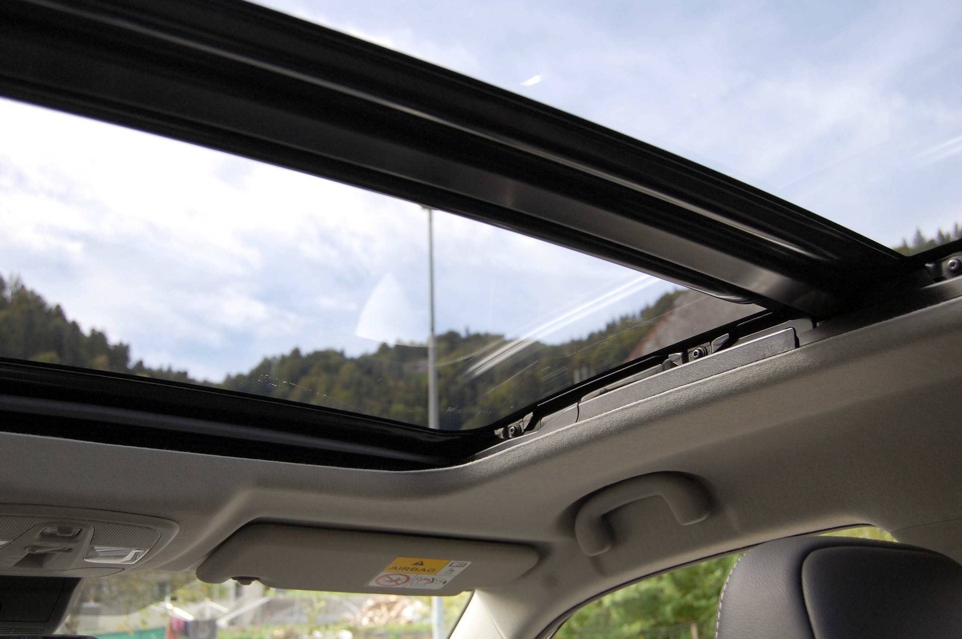 SUZUKI Vitara 1.4 Boosterjet Compact Top 4x4 Hybrid Automatic-image-14