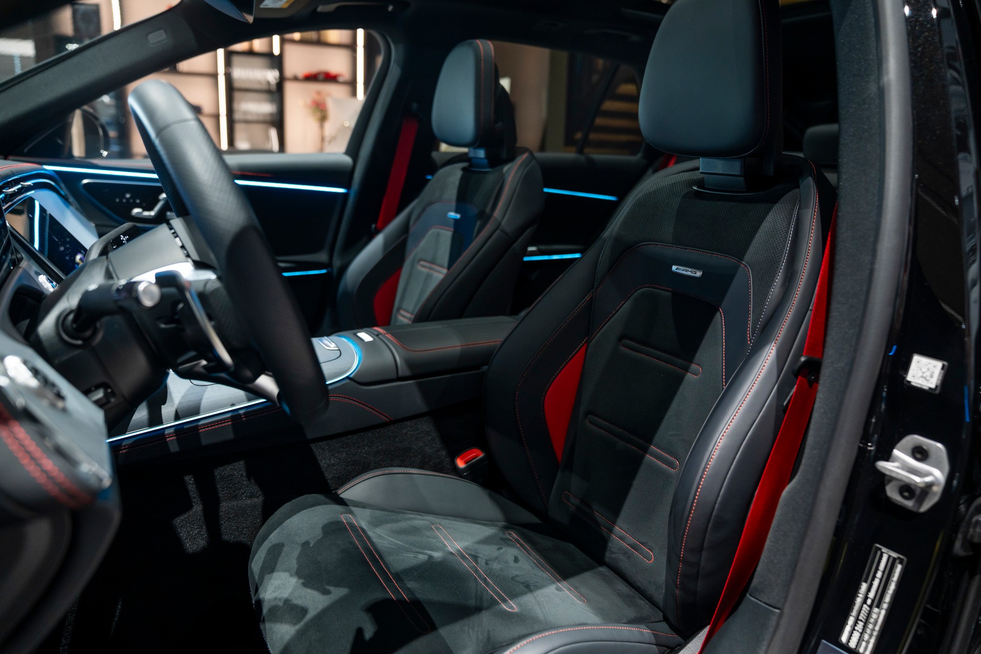 MERCEDES-BENZ E 53 Hybrid T 4Matic+ 9G-Tronic-image-8