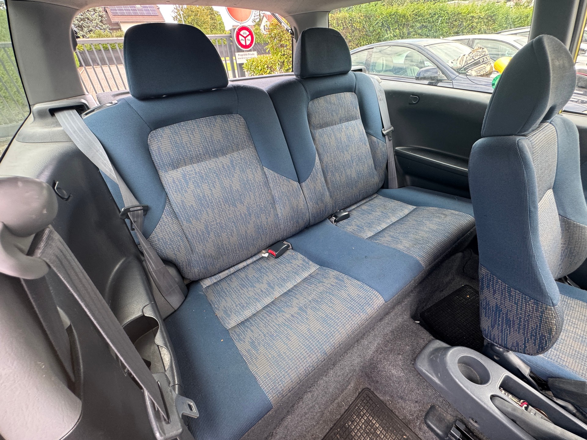 HONDA HR-V 1.6i 4WD Sport-image-8