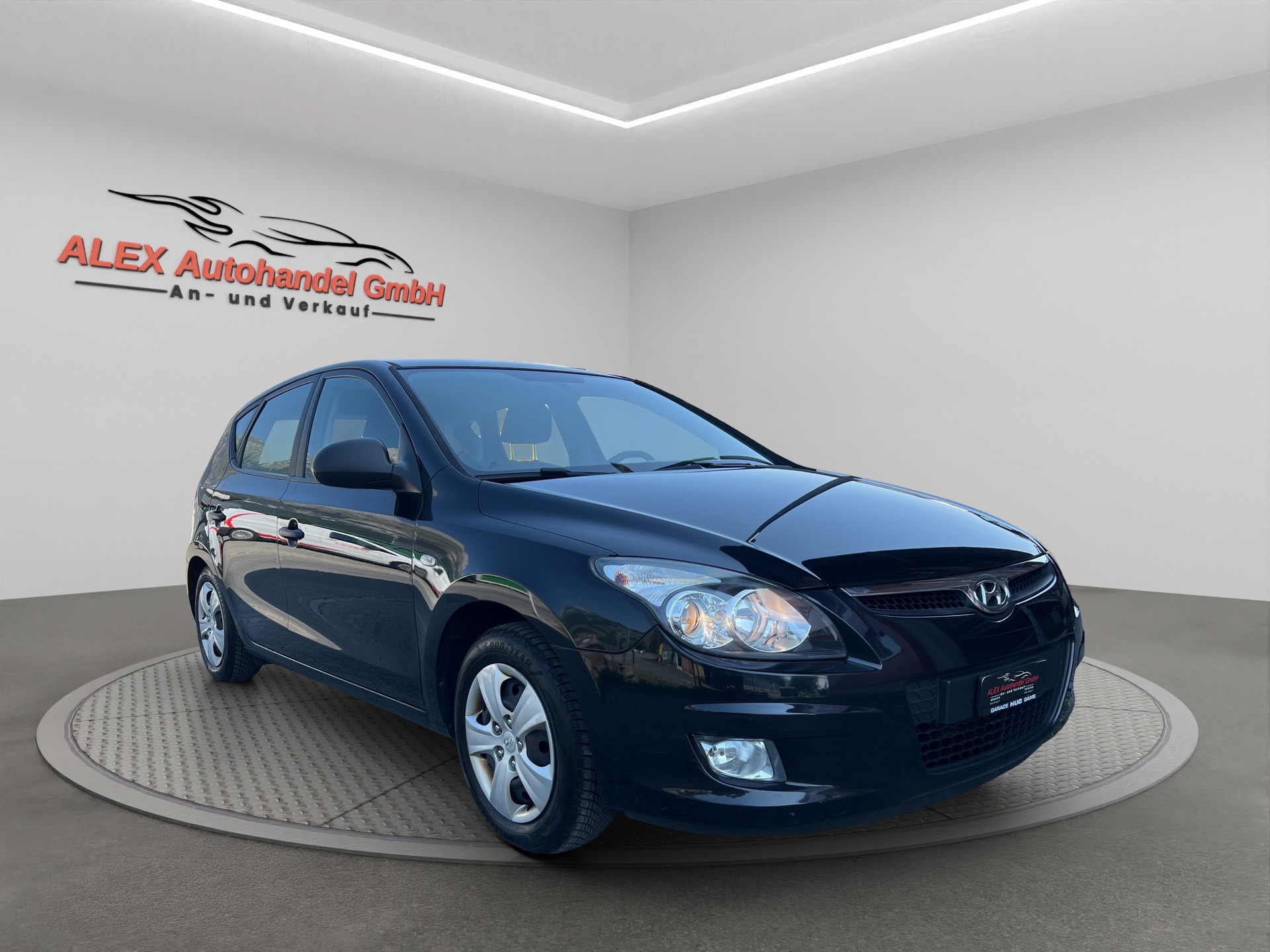 HYUNDAI i30 1.4 Comfort-image-8