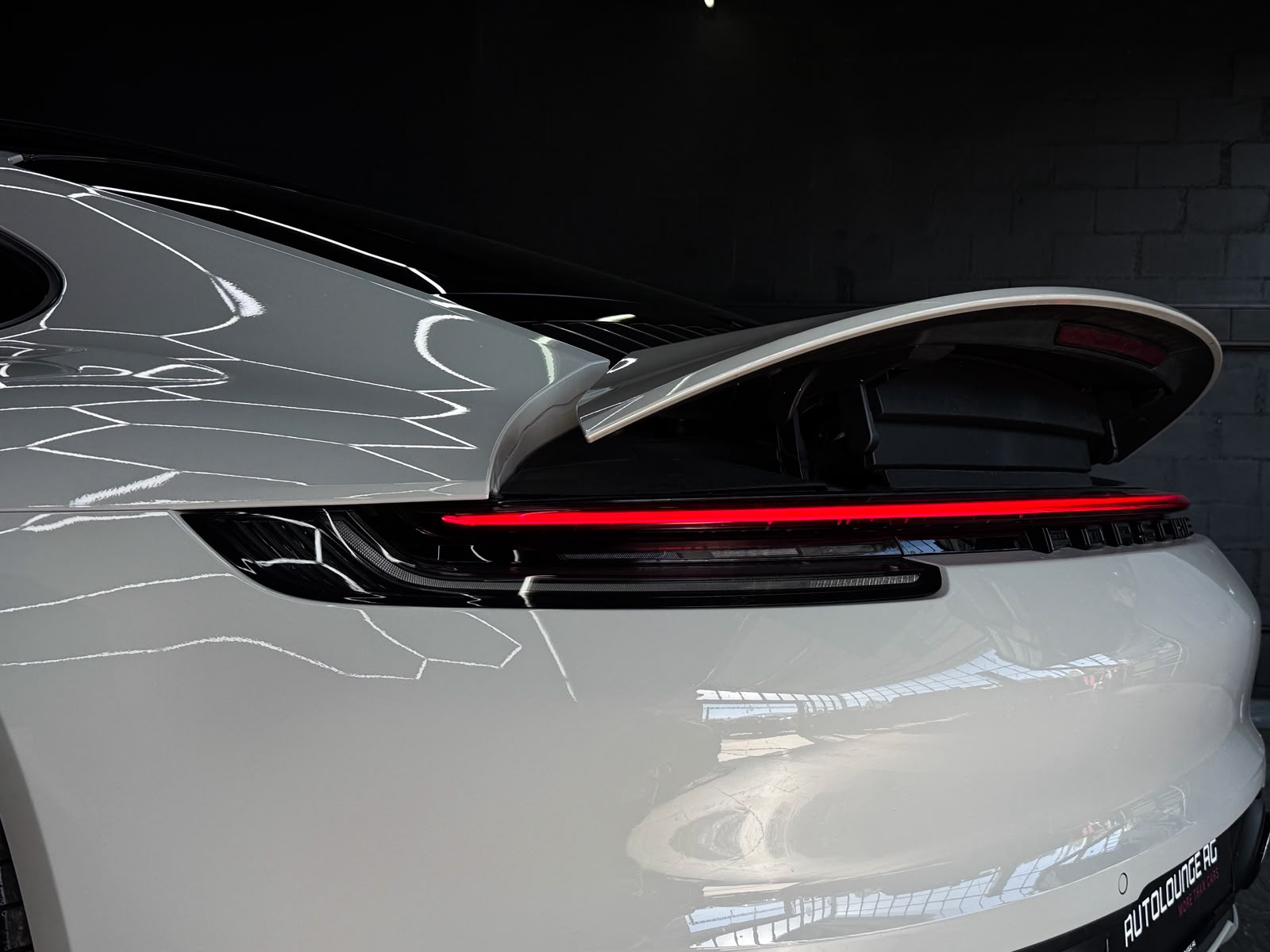 PORSCHE 911 Carrera 4S PDK-image-6