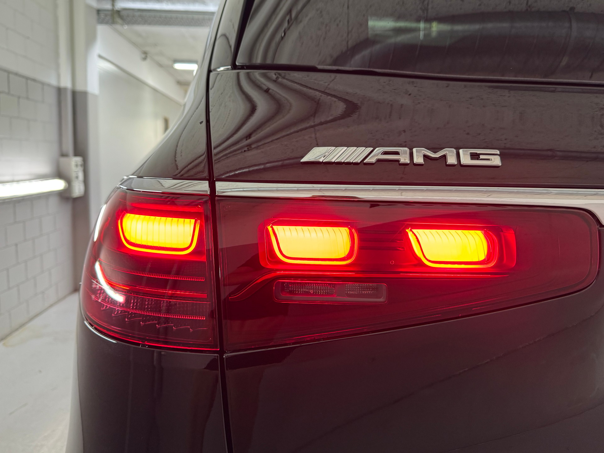 MERCEDES-BENZ GLS 63 AMG 4Matic +-image-6