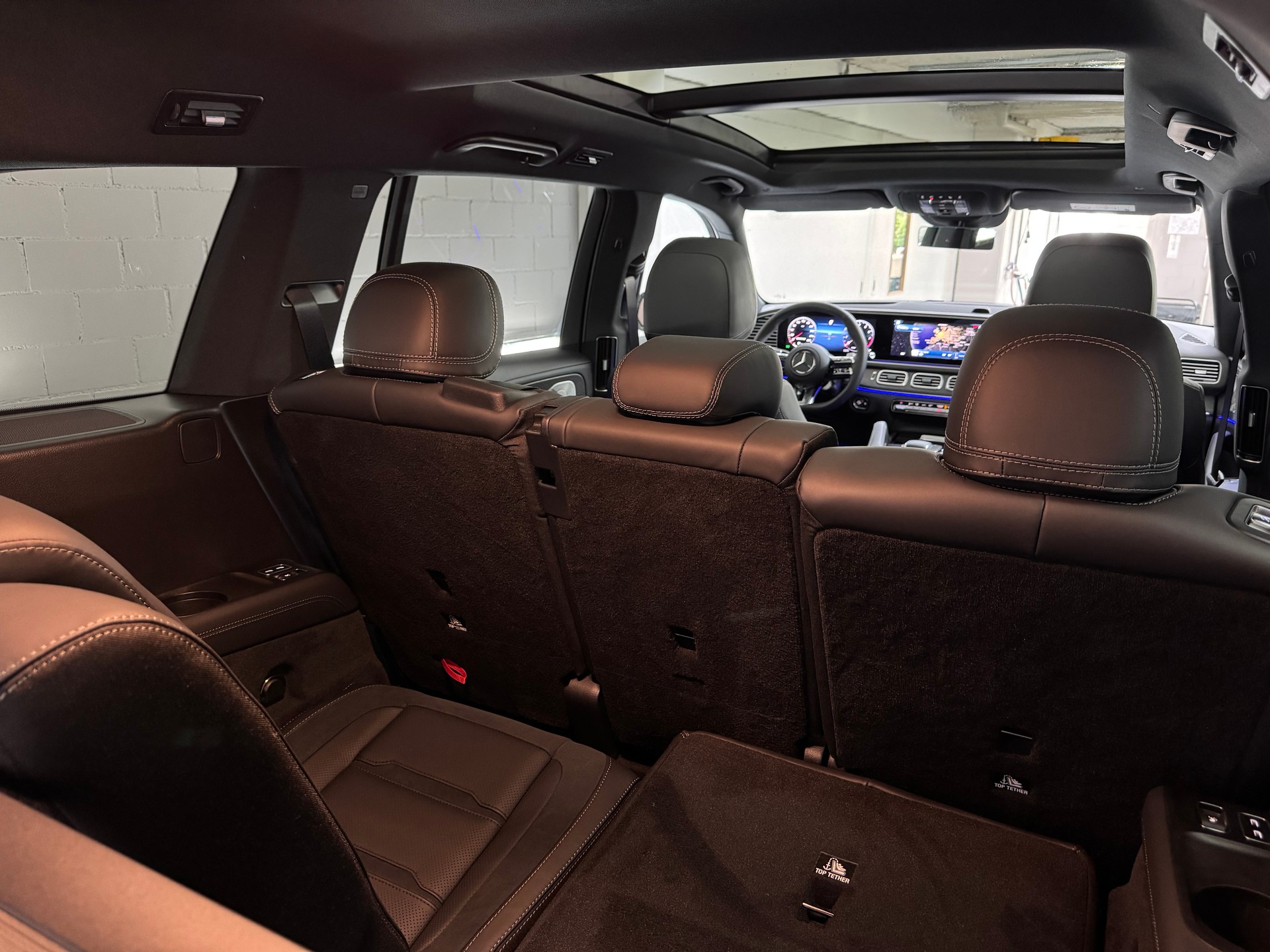 MERCEDES-BENZ GLS 63 AMG 4Matic +-image-5