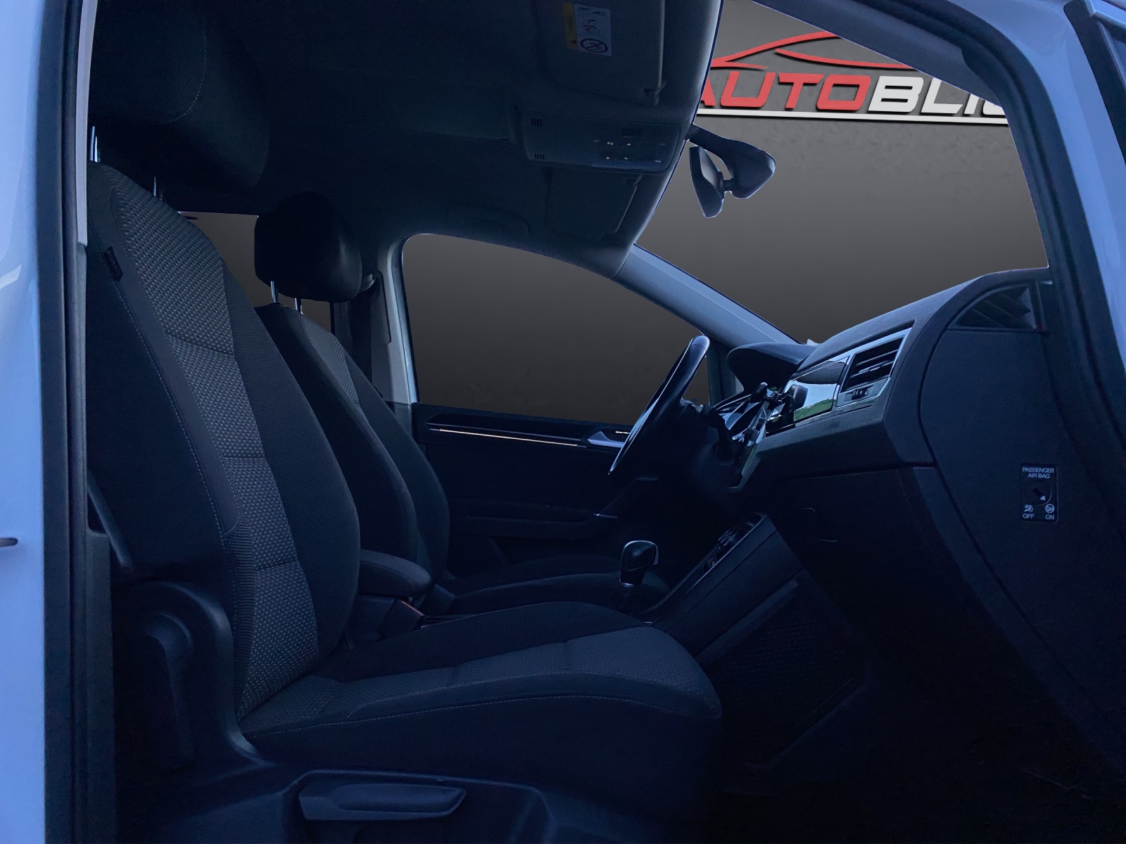 VW Touran 1.5 Benzin TSI 150-PS DSG-Automat 7 F-Plätzer Frisch MFK & ab Service Schweizer Fahrzeug aus erster Schweizer Hand-image-8
