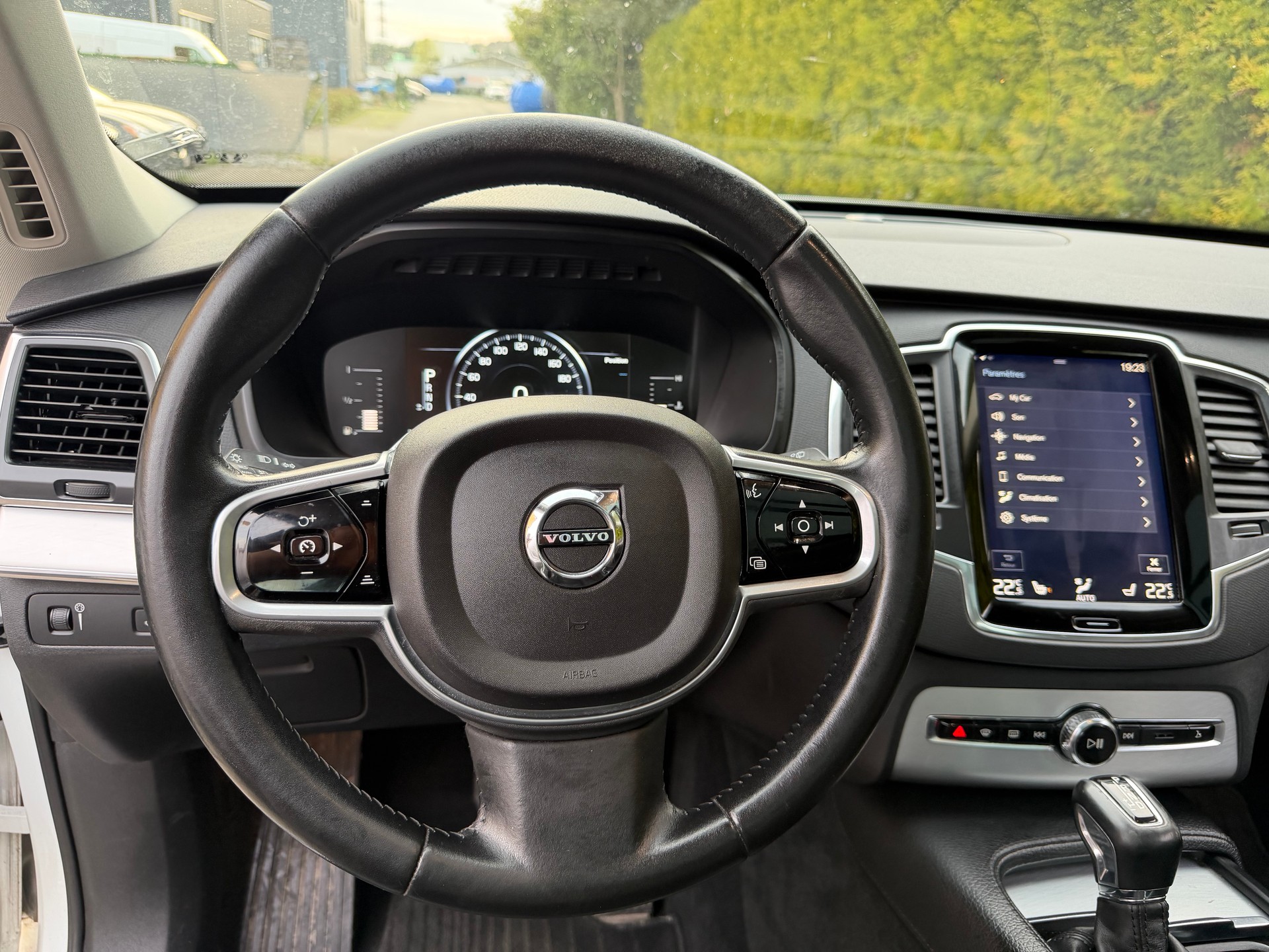 VOLVO XC90 T6 AWD R-Design Geartronic-image-20