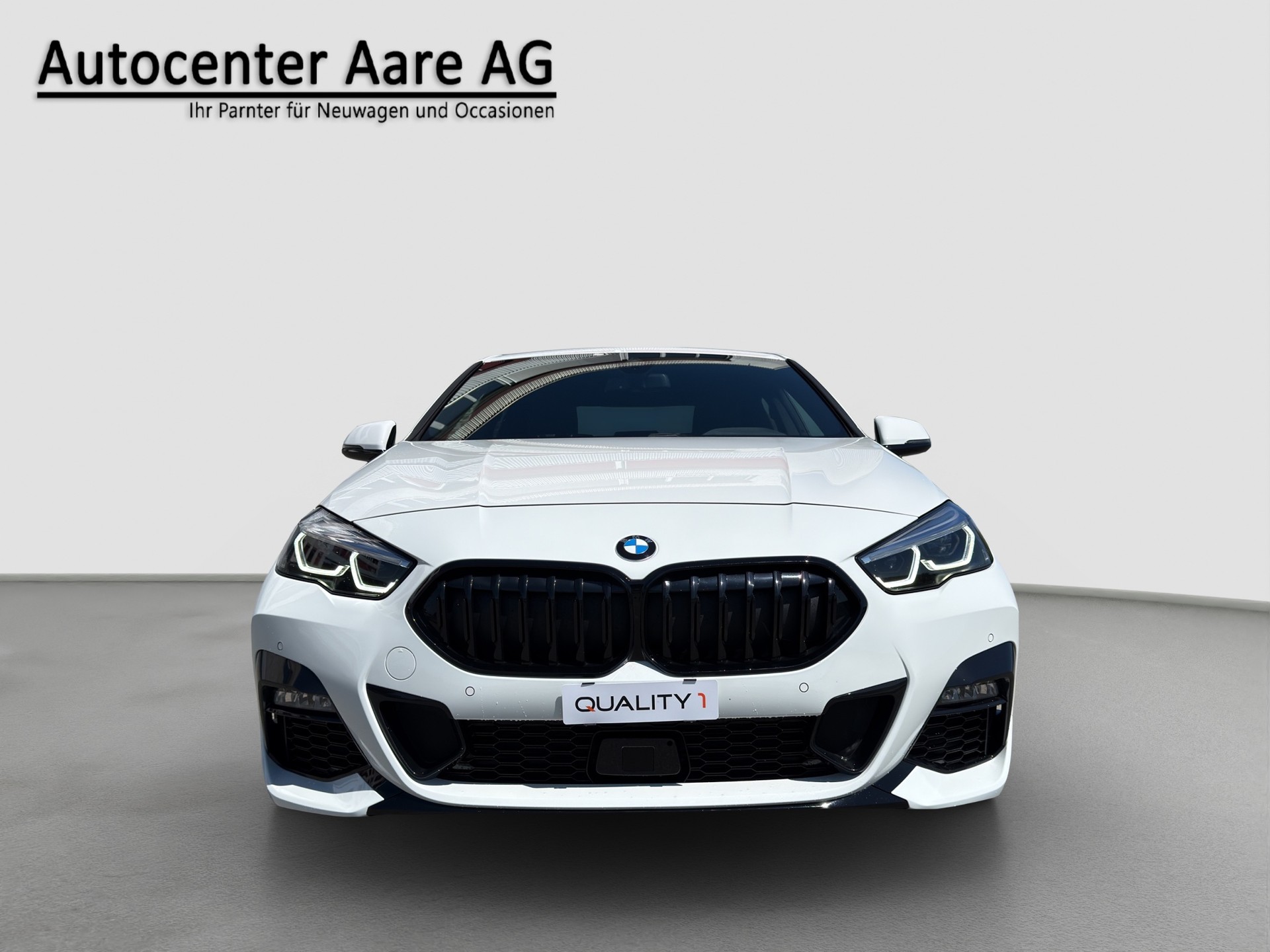 BMW 218i Gran Coupé M Sport Steptronic-showroom-element-1
