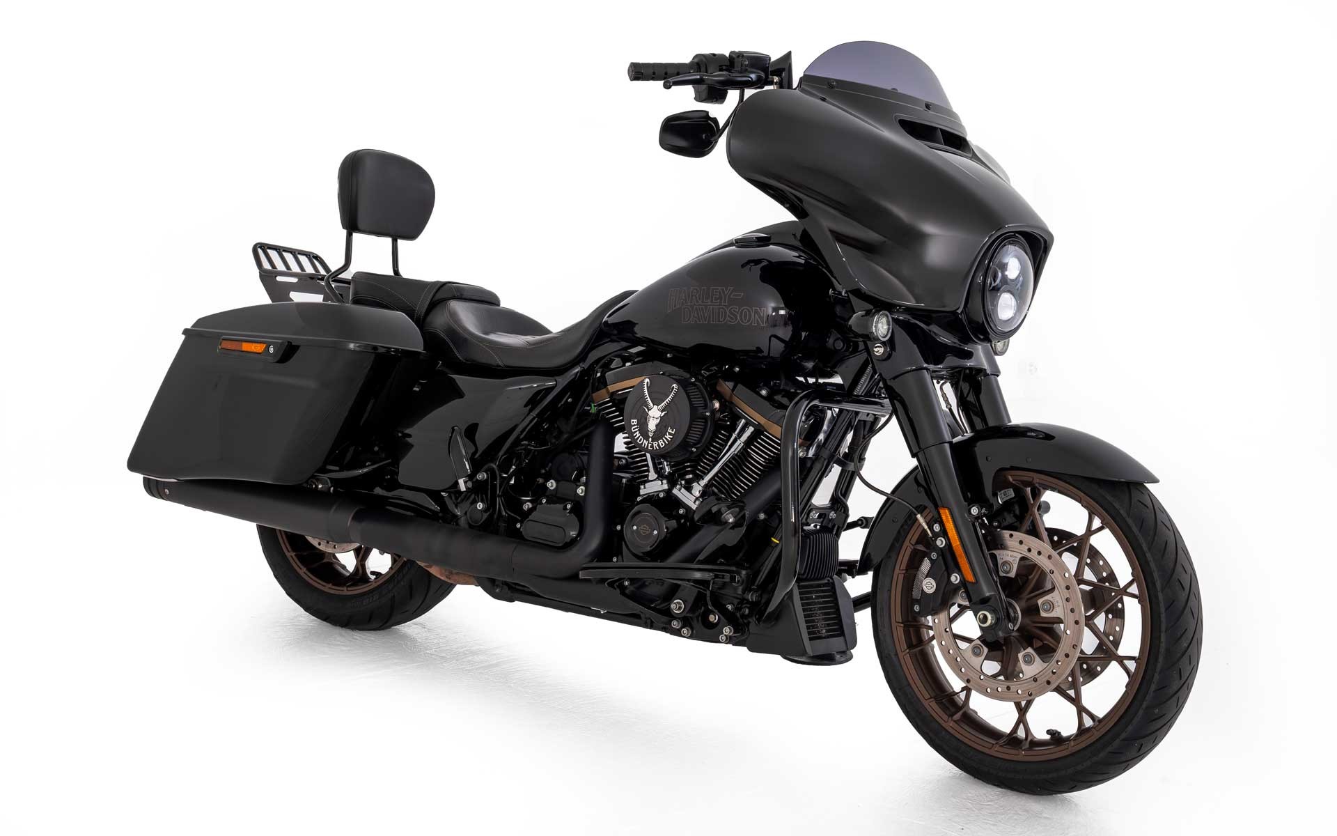 HARLEY-DAVIDSON FLHXST Street Glide ST 117