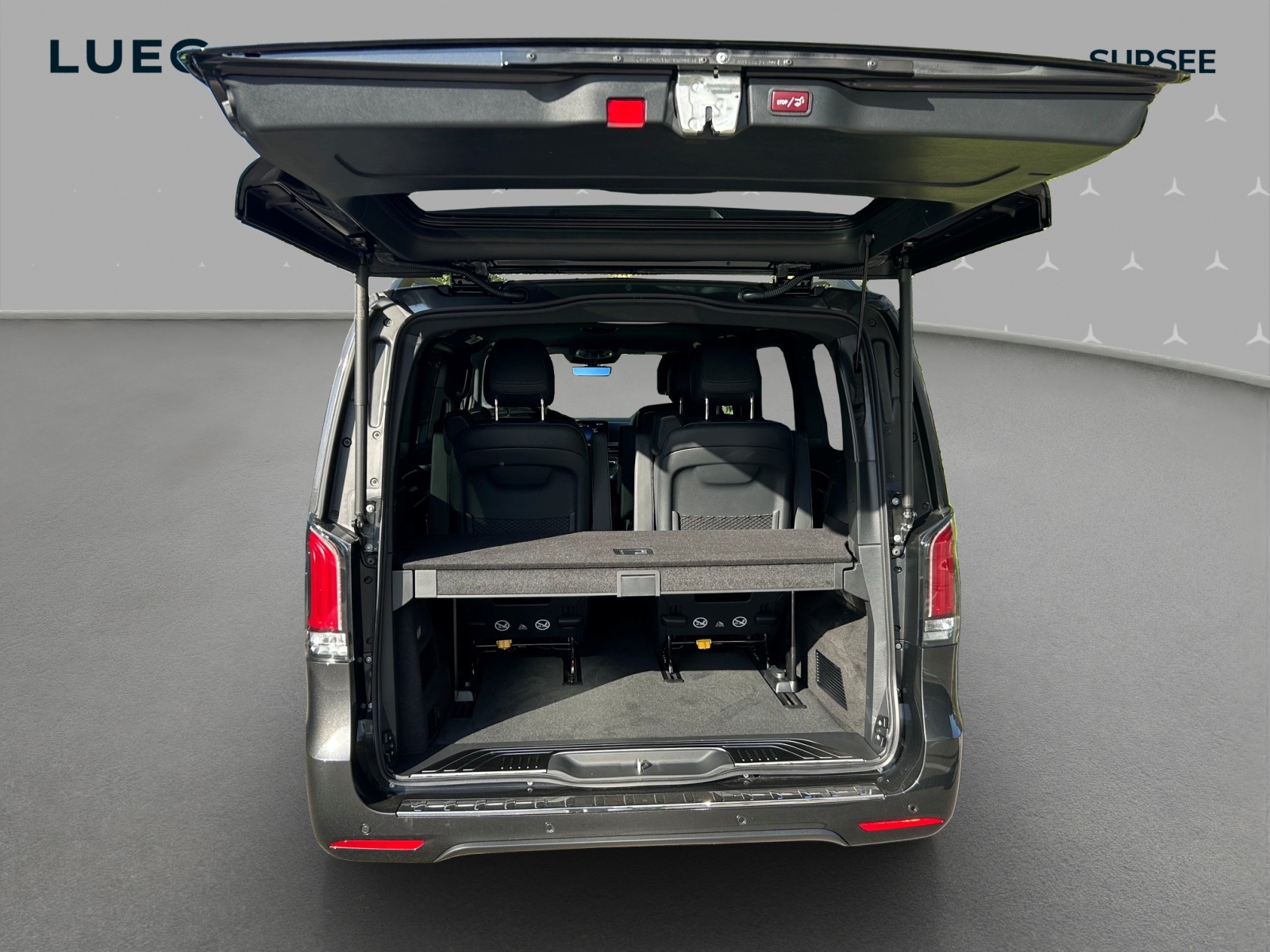MERCEDES-BENZ V 300 d lang 4Matic Swiss Edition 9G-Tronic-image-7