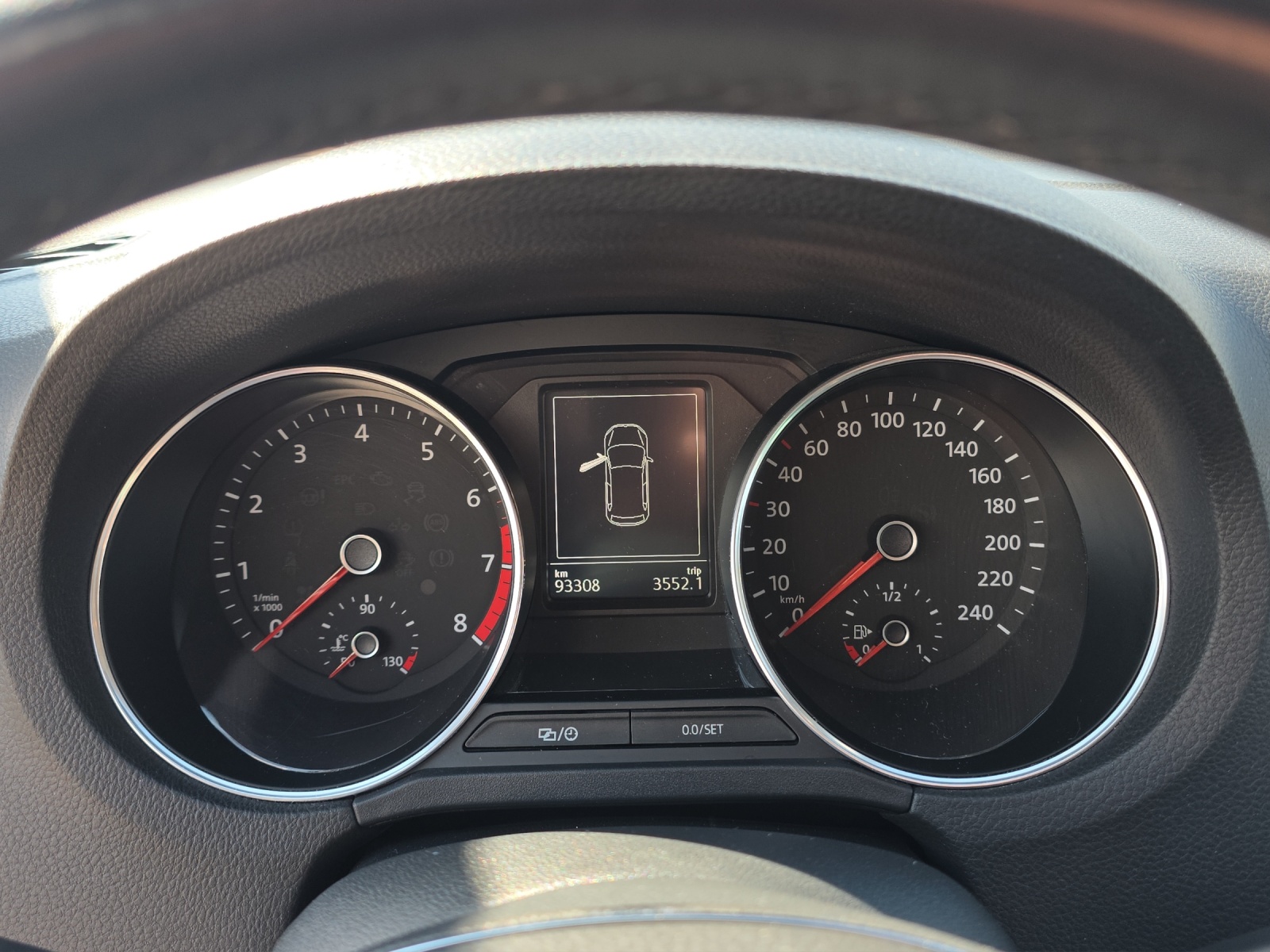 VW Polo 1.2 TSI BMT Comfortline DSG-image-7