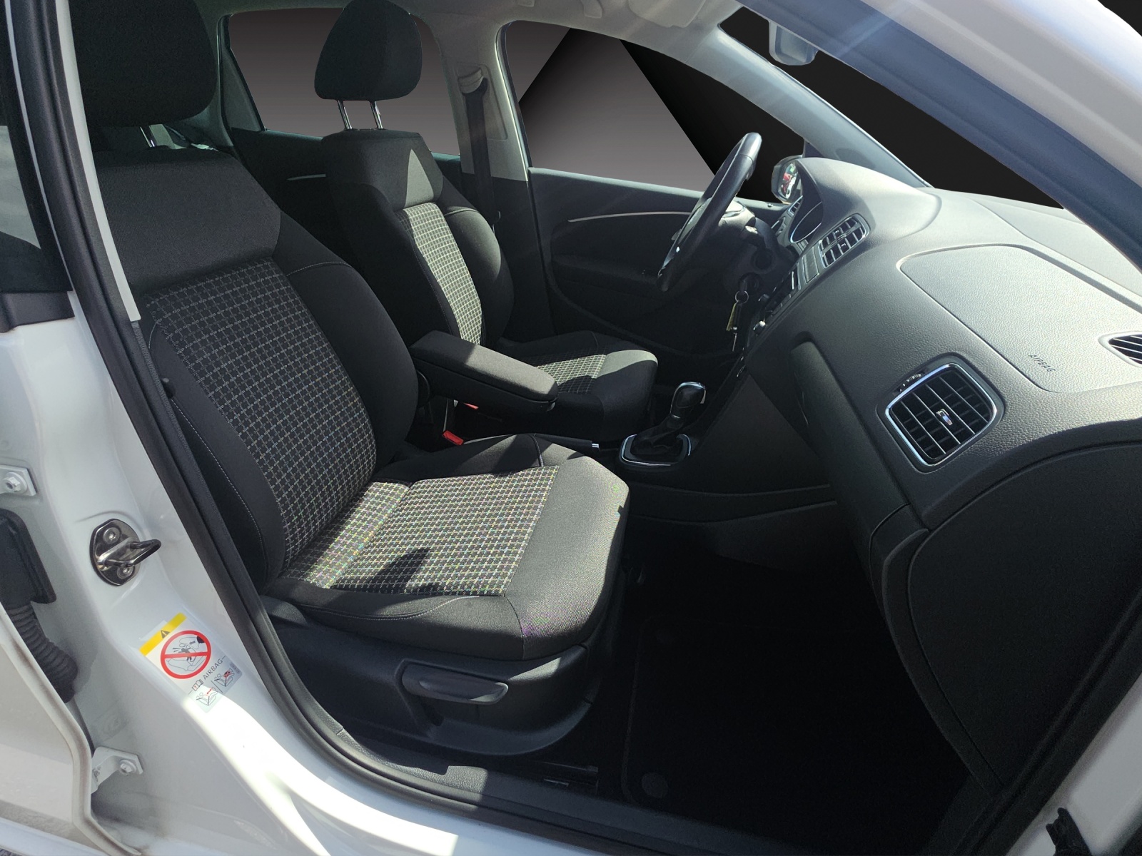 VW Polo 1.2 TSI BMT Comfortline DSG-image-16