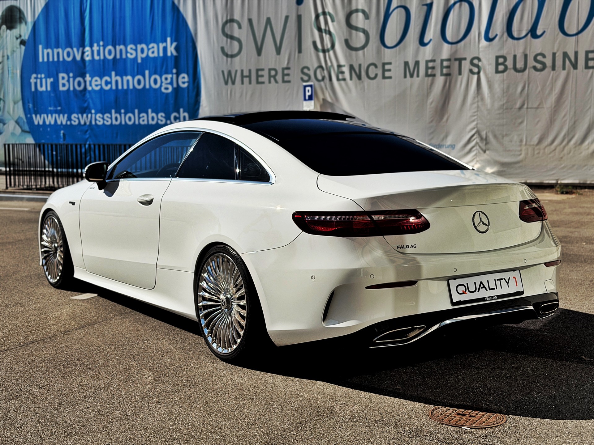 MERCEDES-BENZ E 400 Coupé AMG Line 4 Matic 9G-Tronic-showroom-element-2
