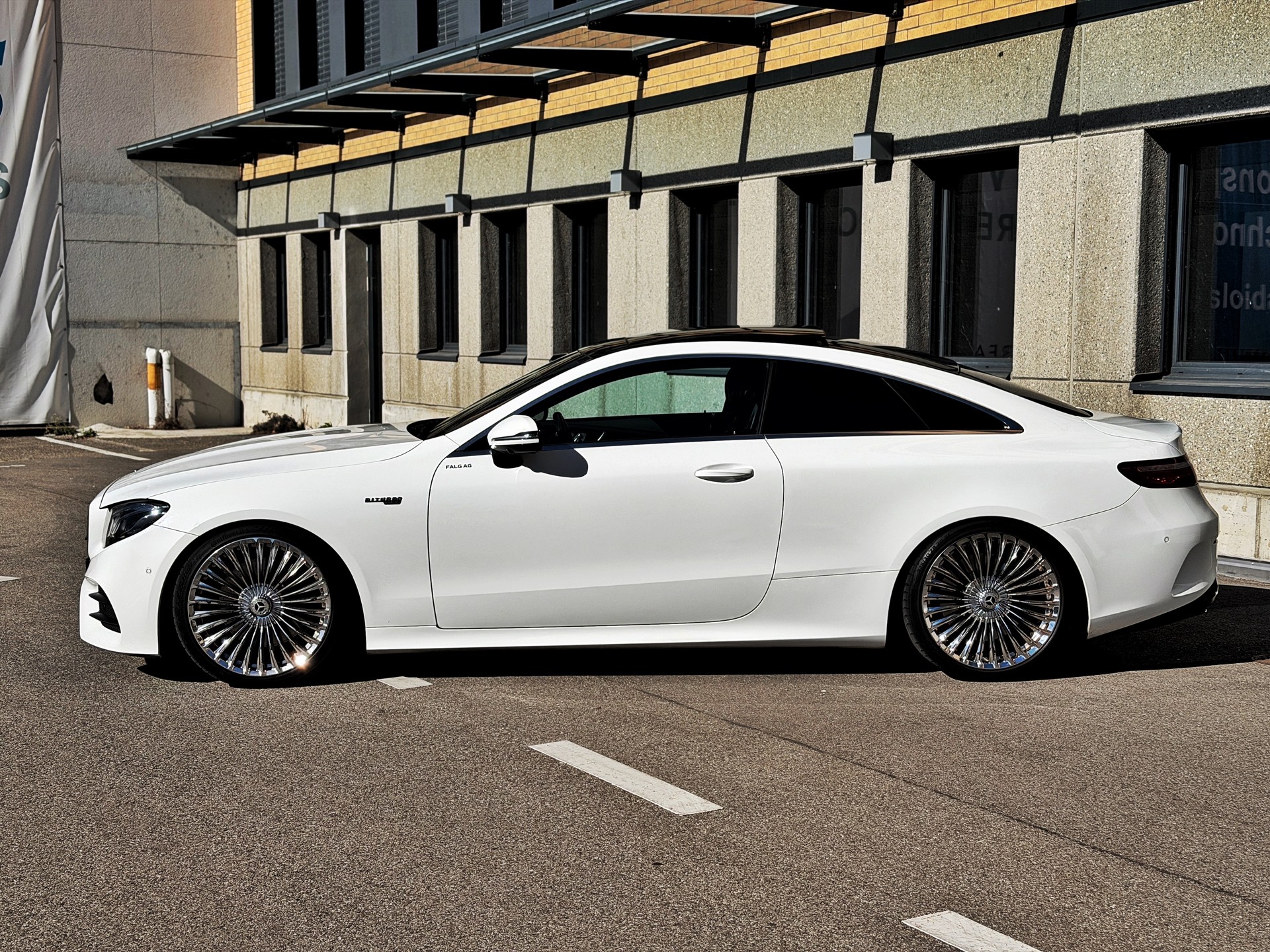 MERCEDES-BENZ E 400 Coupé AMG Line 4 Matic 9G-Tronic-showroom-element-1