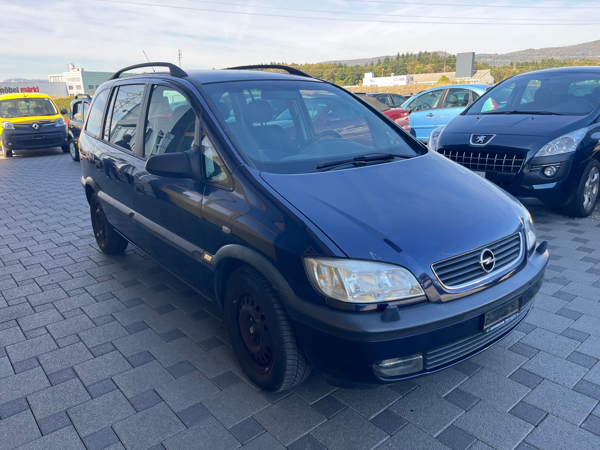 OPEL Zafira 2.2i 16V Comfort