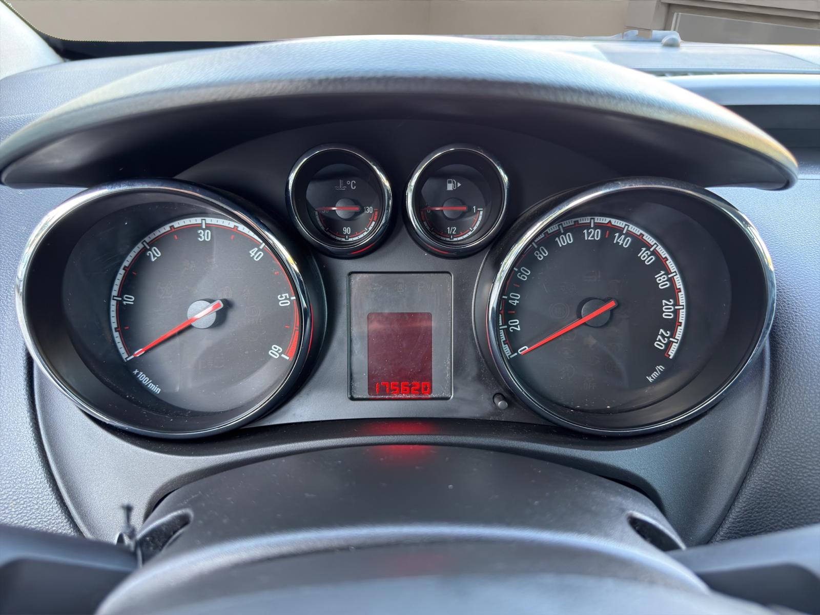 OPEL Meriva 1.7 CDTi Color Edition Automatic-image-9